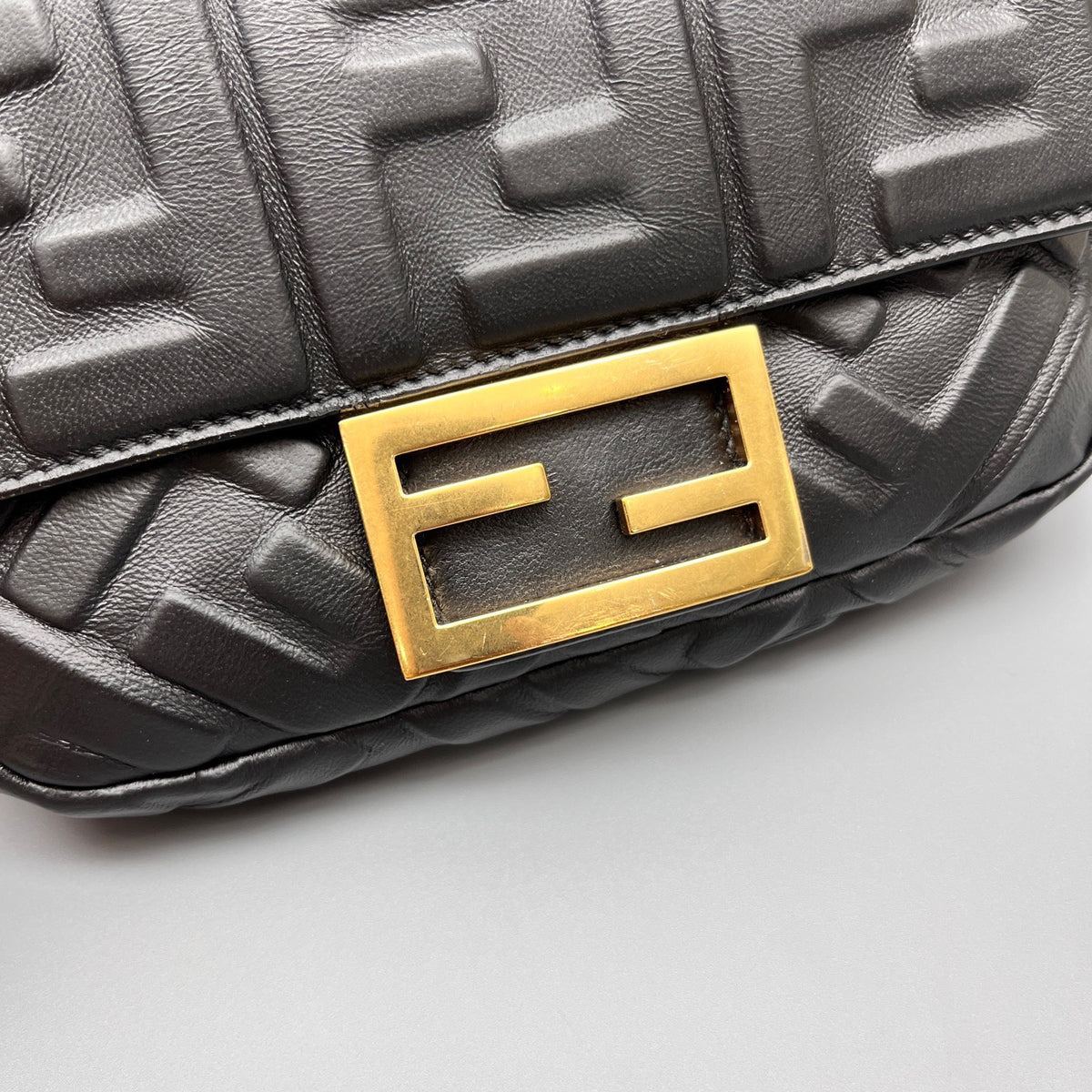 Fendi - Baguette - Leather - Black - (mini)