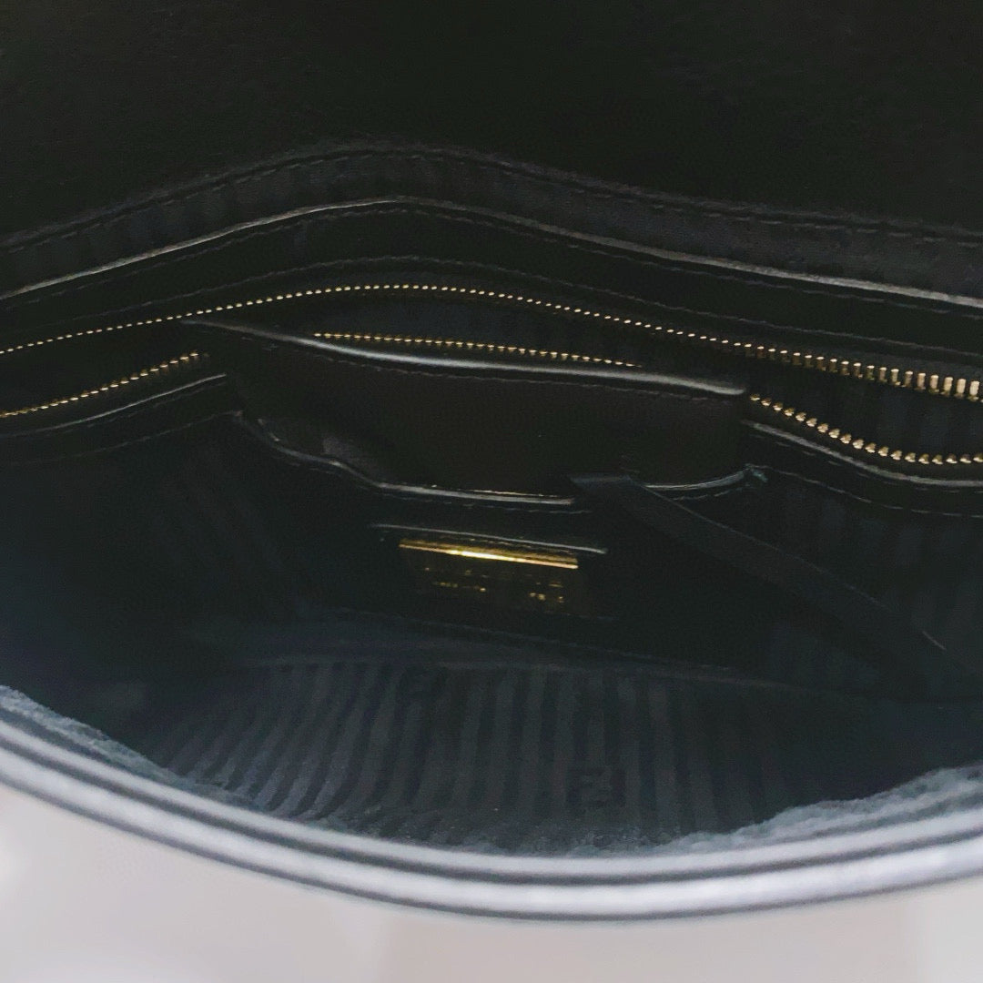 Fendi - Baguette - Leather - Black - (small)