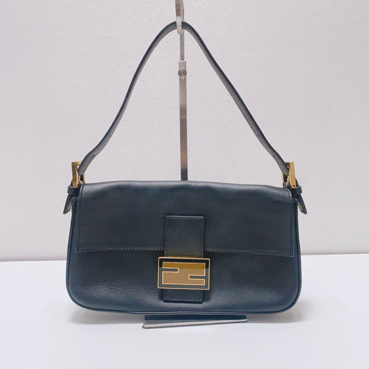 Fendi - Baguette - Leather - Black - (small)