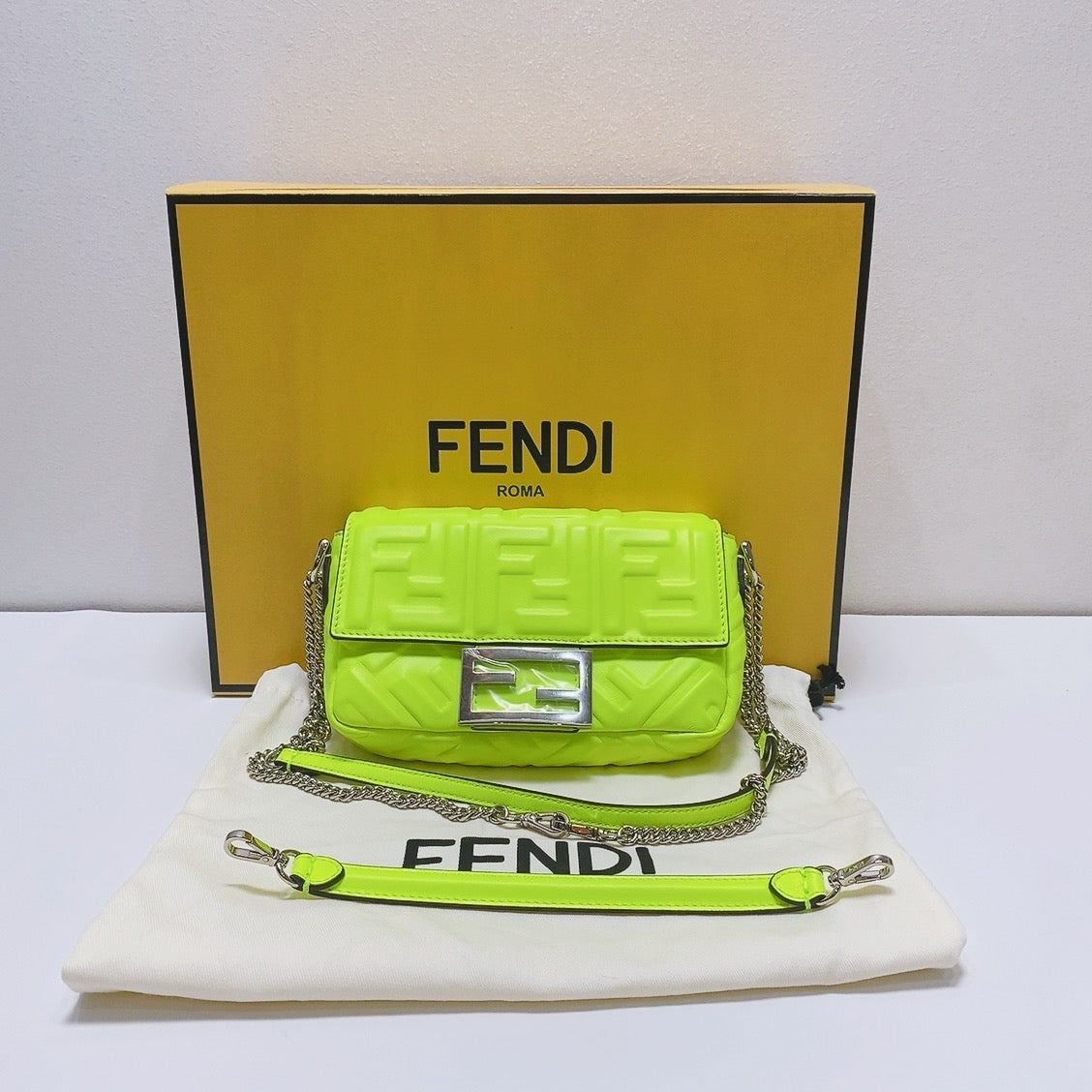 Fendi - Baguette - Leather - Yellow - (mini)