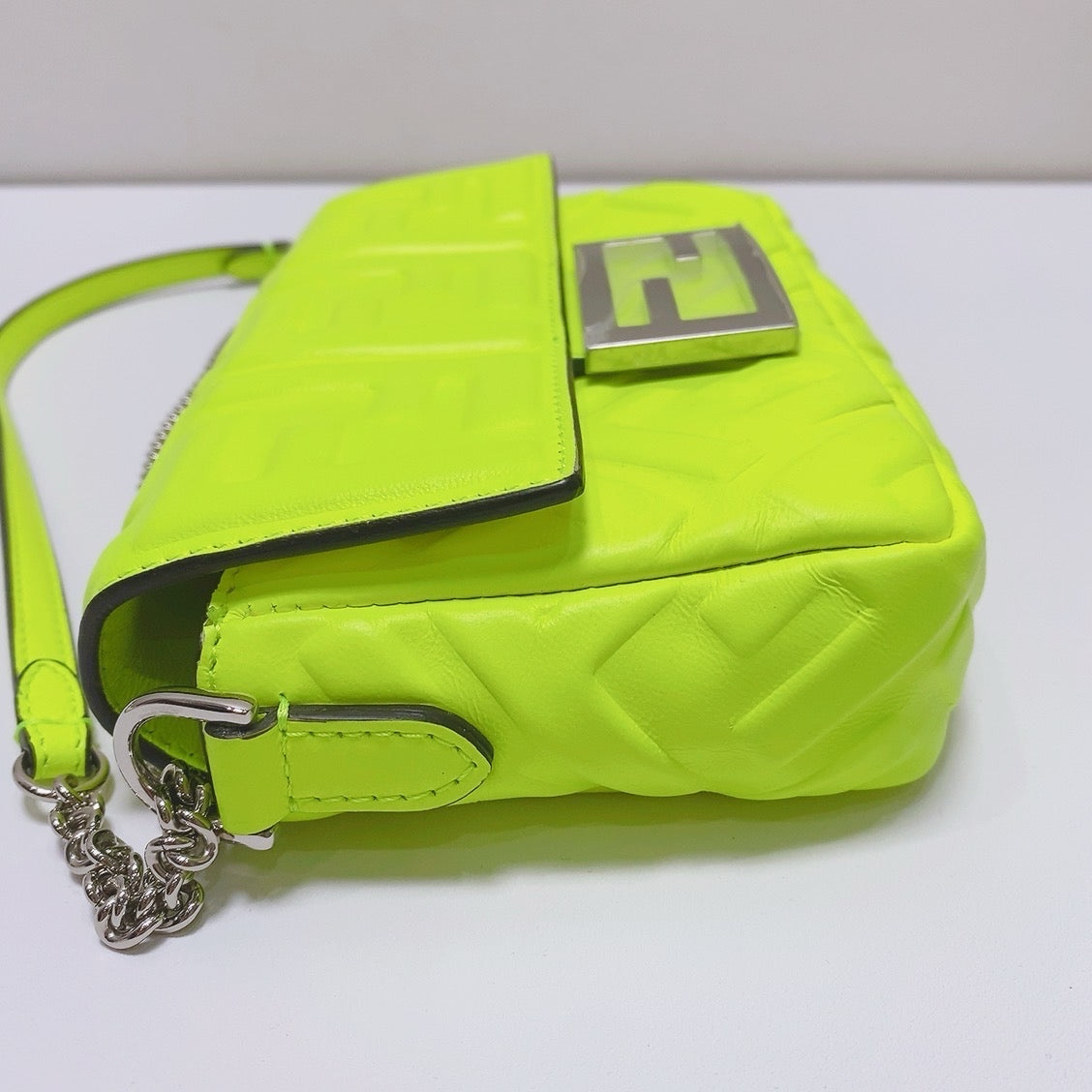 Fendi - Baguette - Leather - Yellow - (mini)