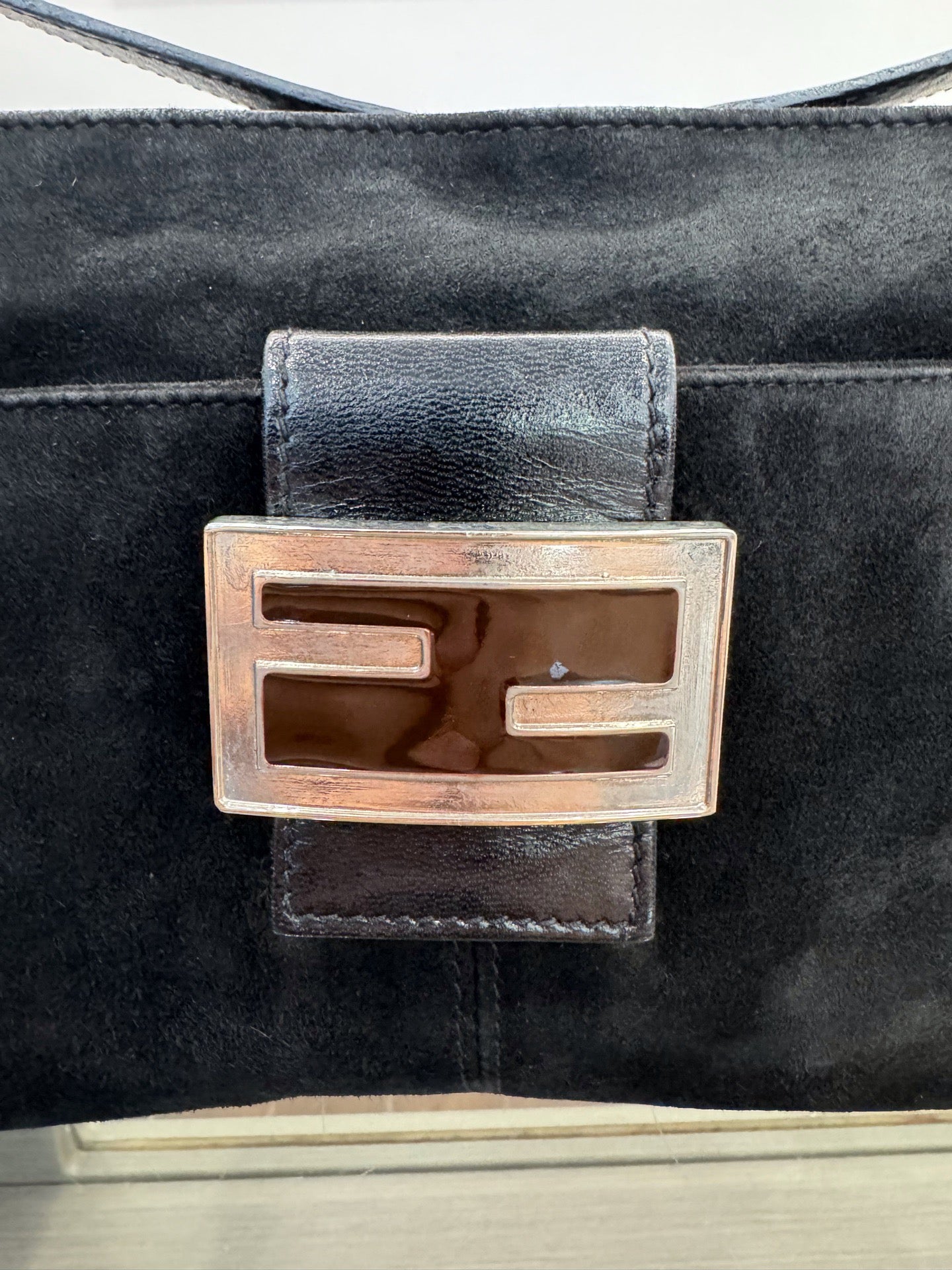 Fendi - Baguette - Suede - Black - (medium)