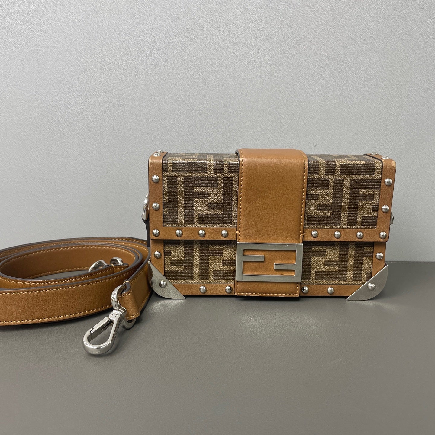 Fendi - Baguette Trunk - Leather - Multicolour