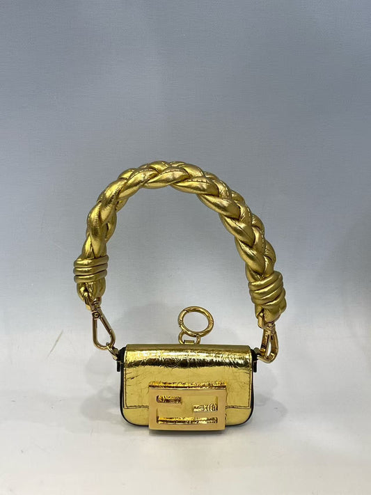 Fendi - Baguette Ultra-Mini - Metallic crinkled leather - Gold - (mini)