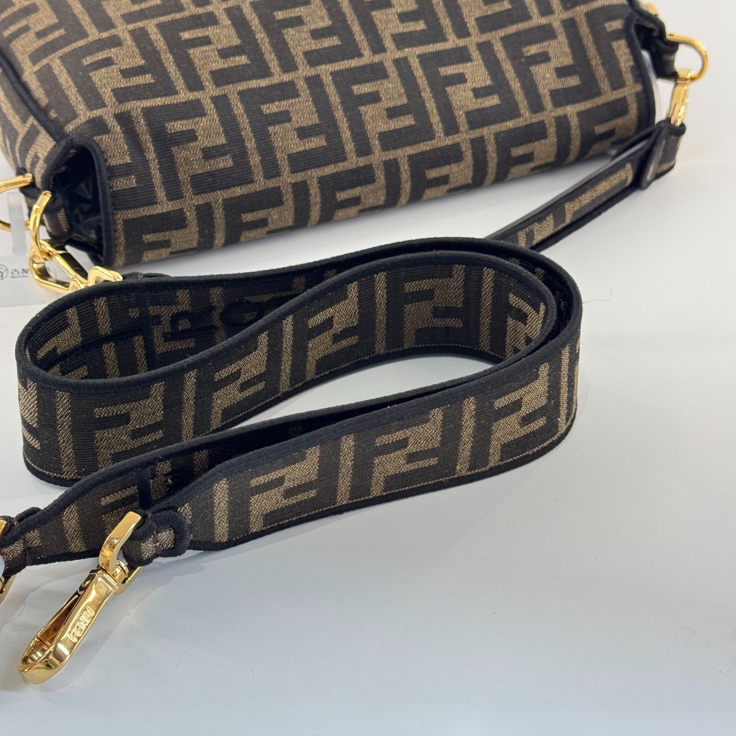 Fendi - Baguette - Zucca canvas with leather trim - Brown and Black with Gold-Tone Hardware - (Medium)