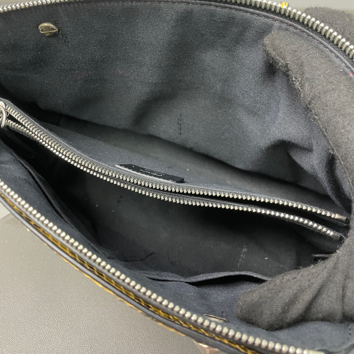 Fendi - Boston Bag with Snake-Effect Leather Accents - Cloth - Black