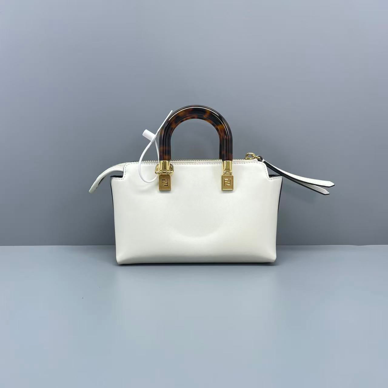 Fendi - By The Way Mini - Leather - White - (mini)