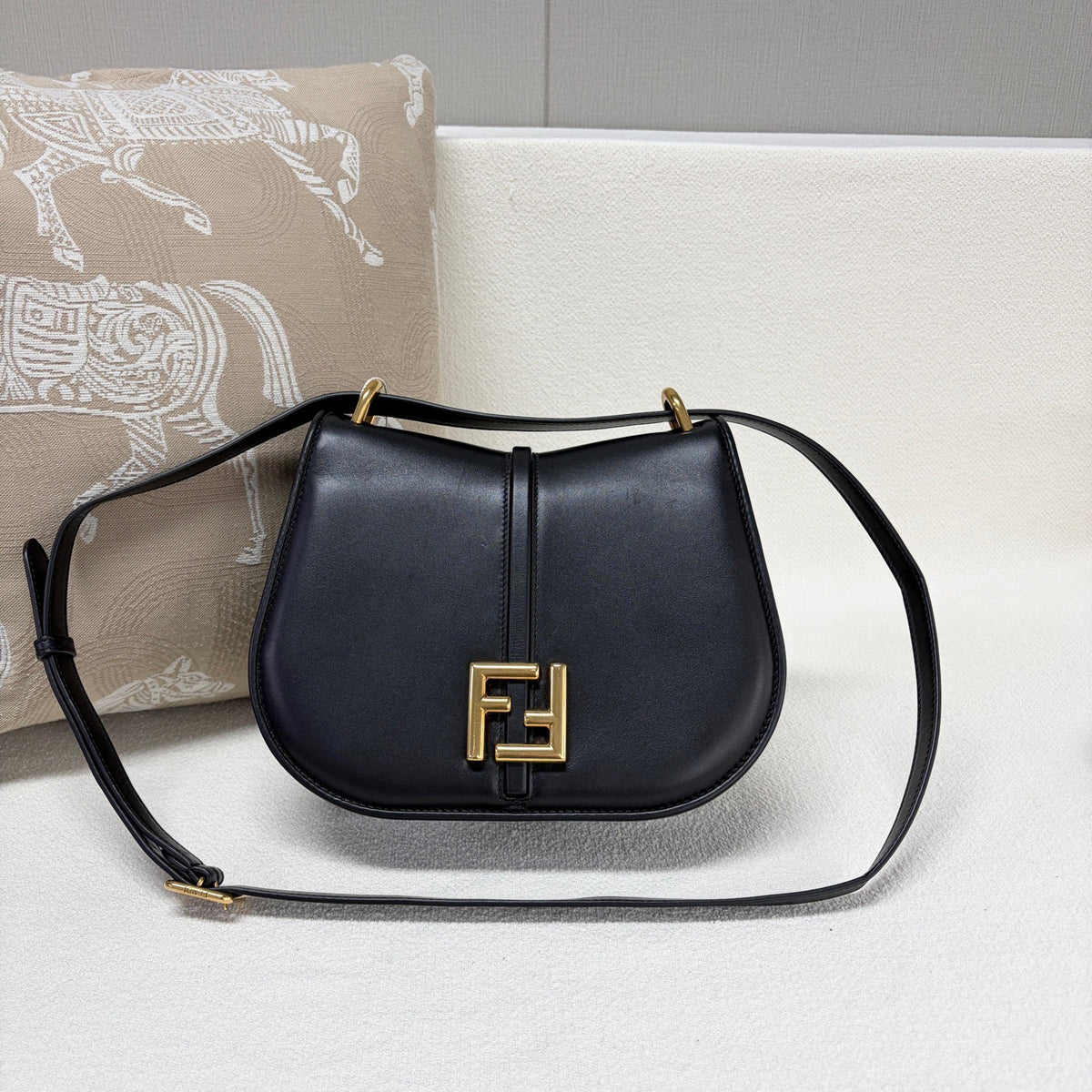 Fendi - C'mon - Leather - Black - (mini)