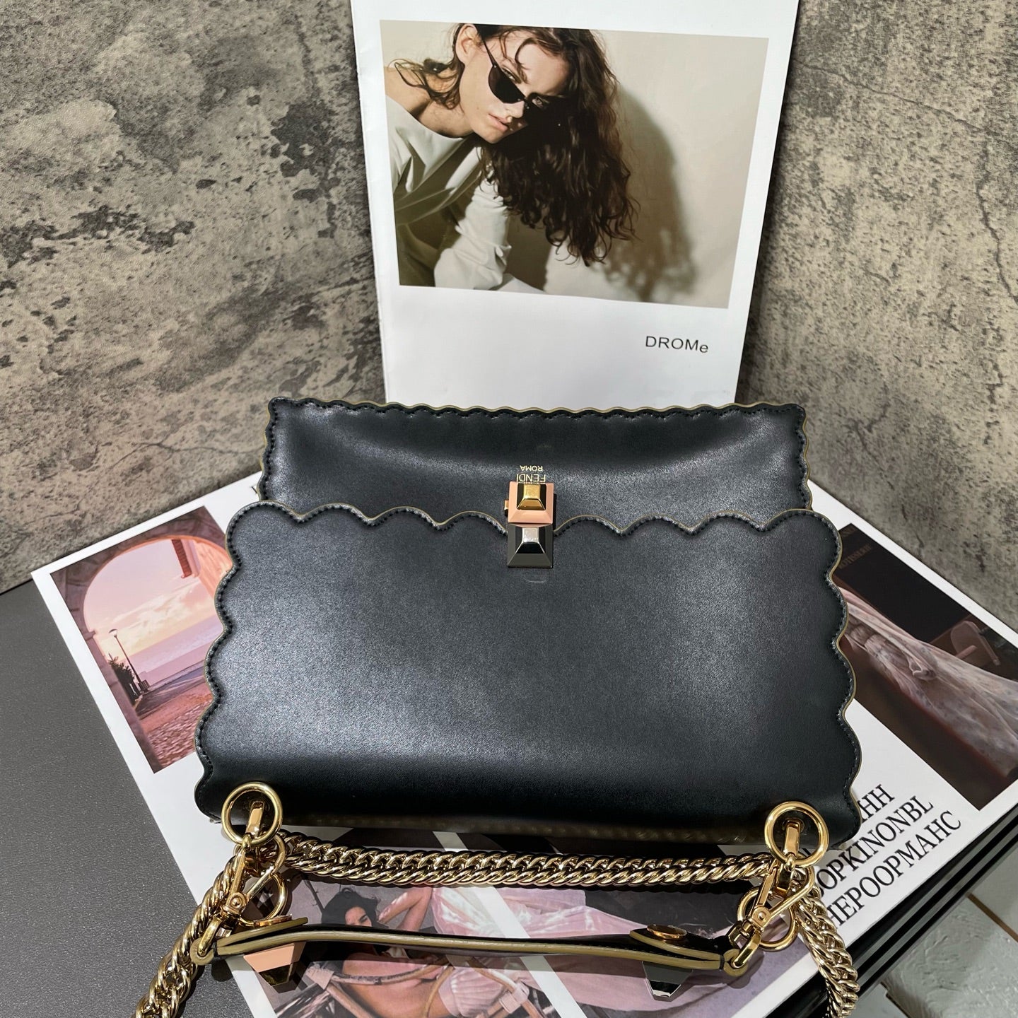Fendi - Can I Medium Runway Accordion Bag - Leather - Black - (medium)