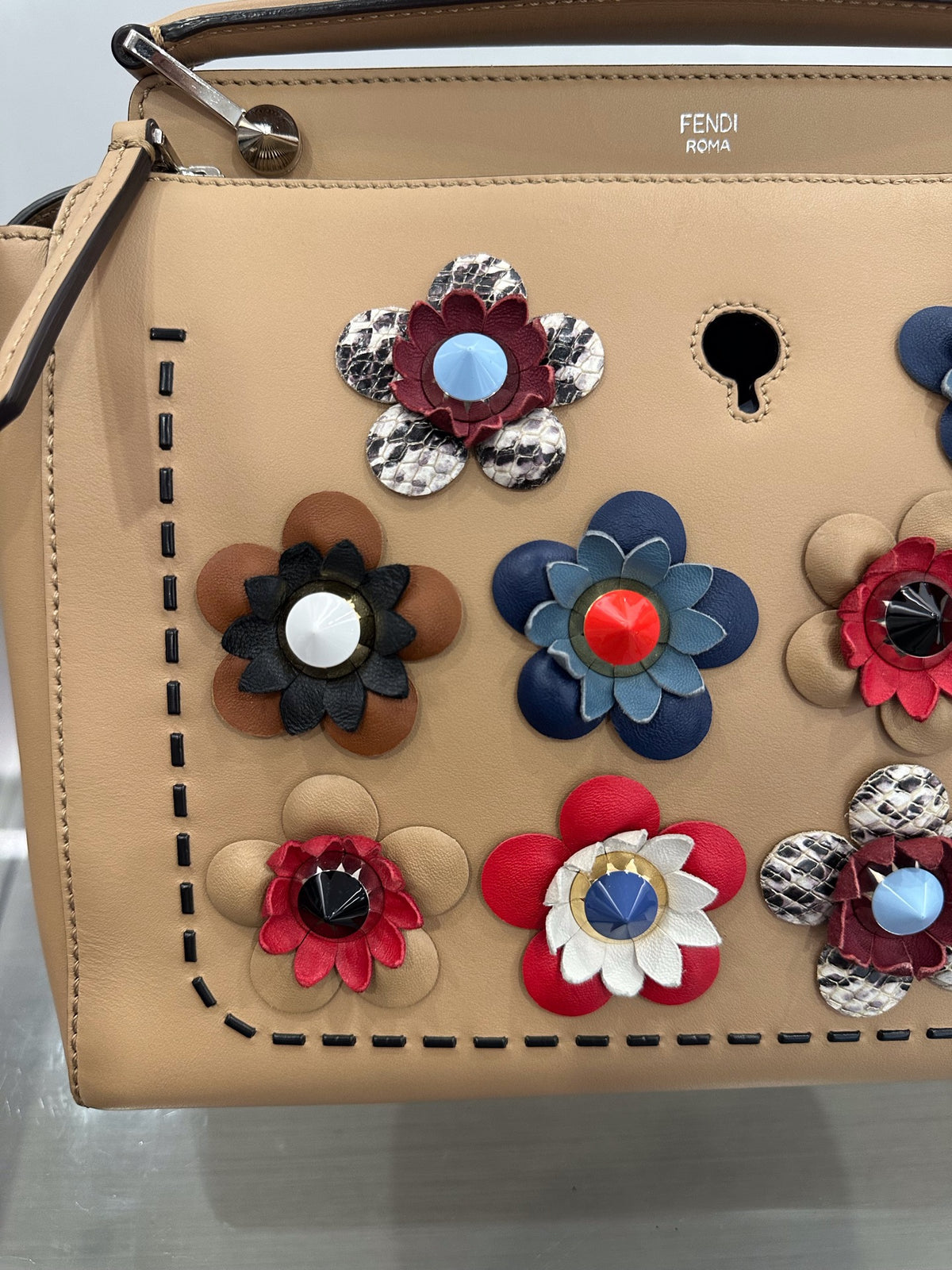 Fendi - Dotcom 30cm - Leather - Brown - (medium)