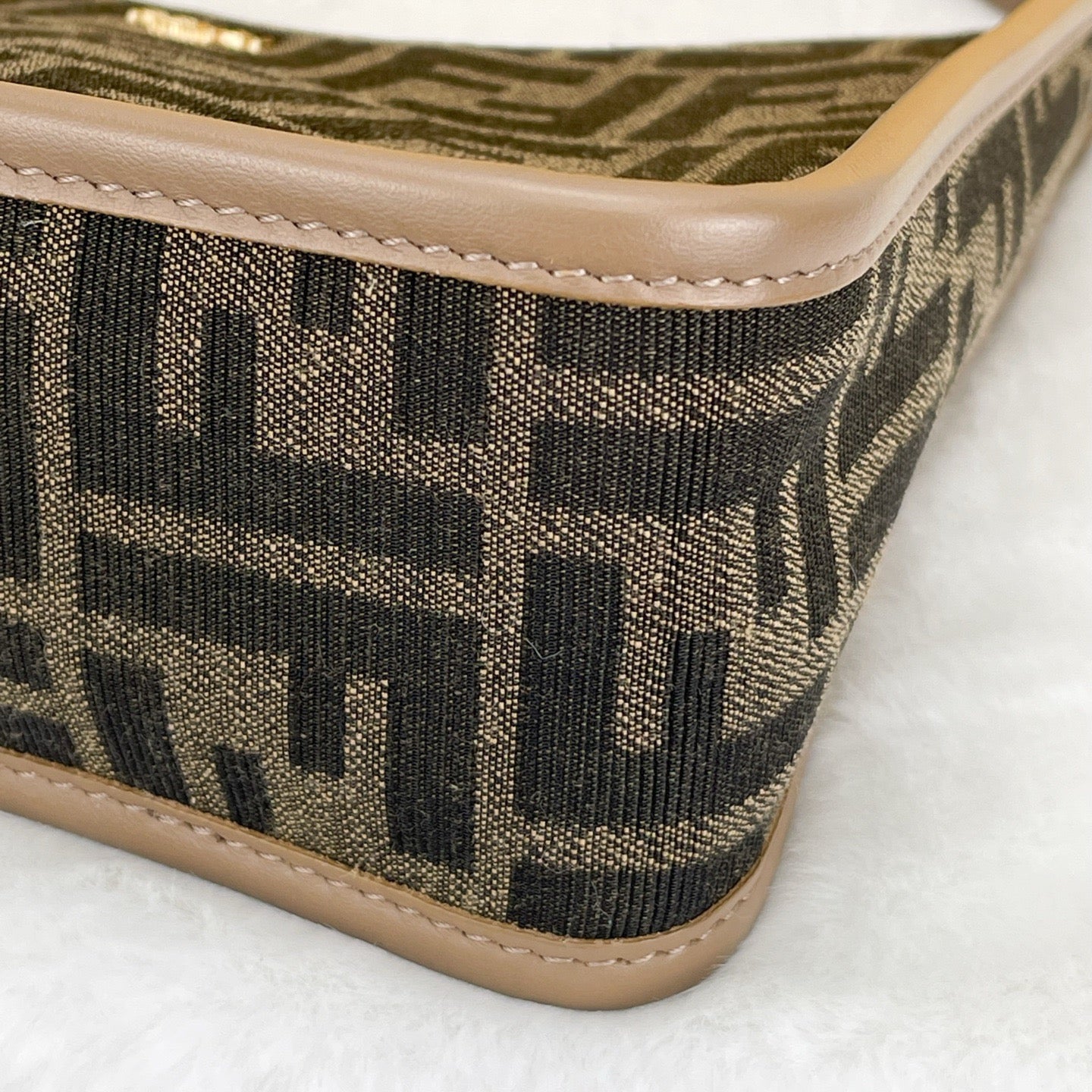 Fendi - Fendessence - Cloth - Brown - (mini)