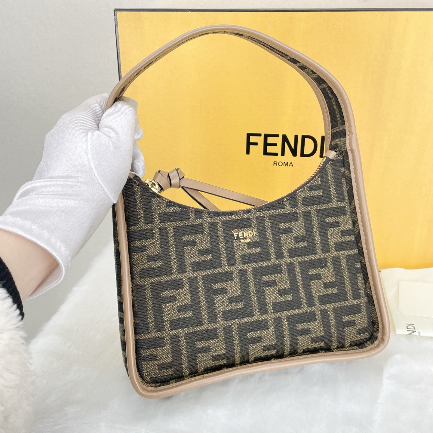 Fendi - Fendessence - Cloth - Brown - (mini)