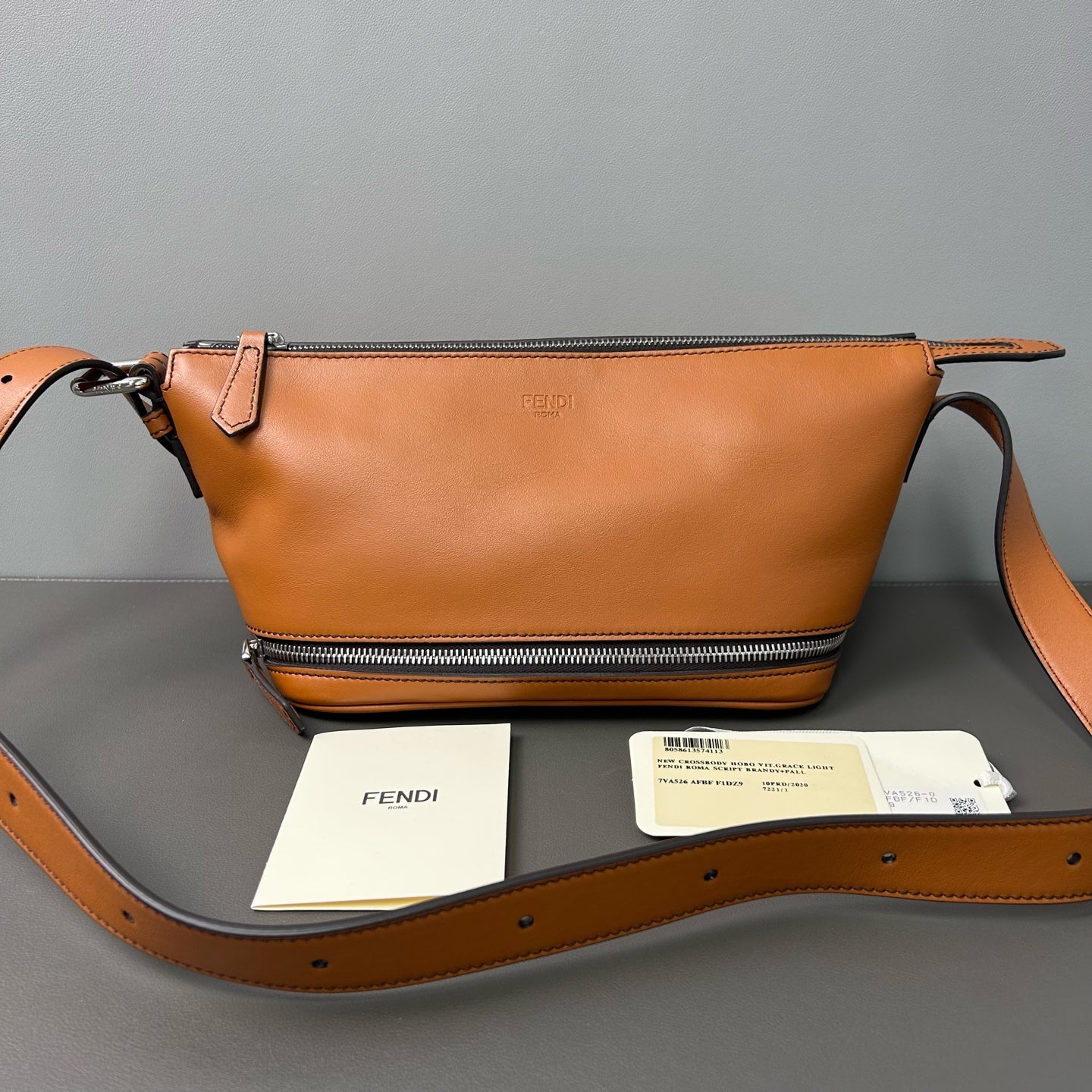 Fendi - Fendi Roma Crossbody Bag - Leather - Caramel - (Medium)