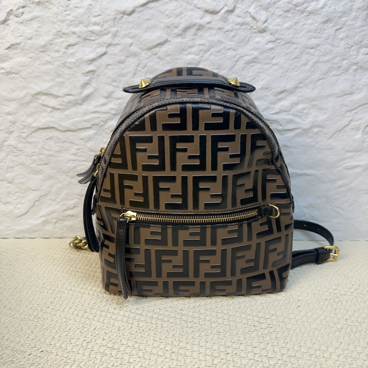 Fendi - FF Backpack - Leather - Brown - (small)