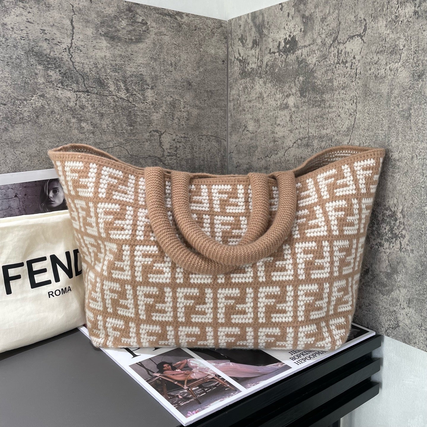 Fendi - FF Monogram Shopping Tote - Cashmere - Beige - (Large)