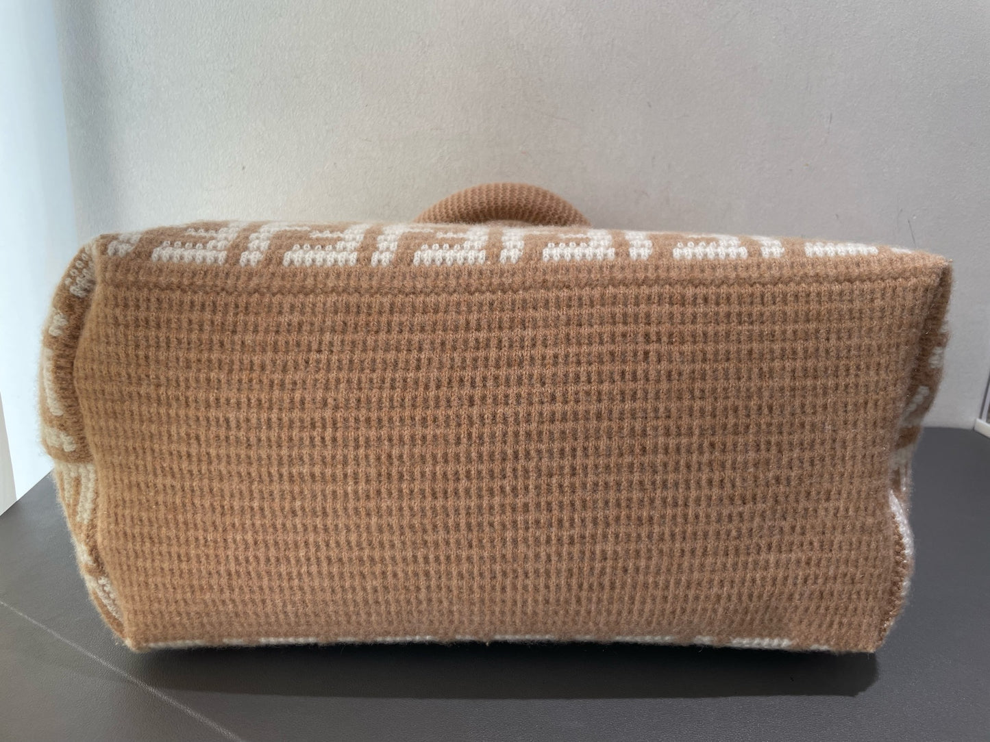 Fendi - FF Monogram Shopping Tote - Cashmere - Beige - (Large)