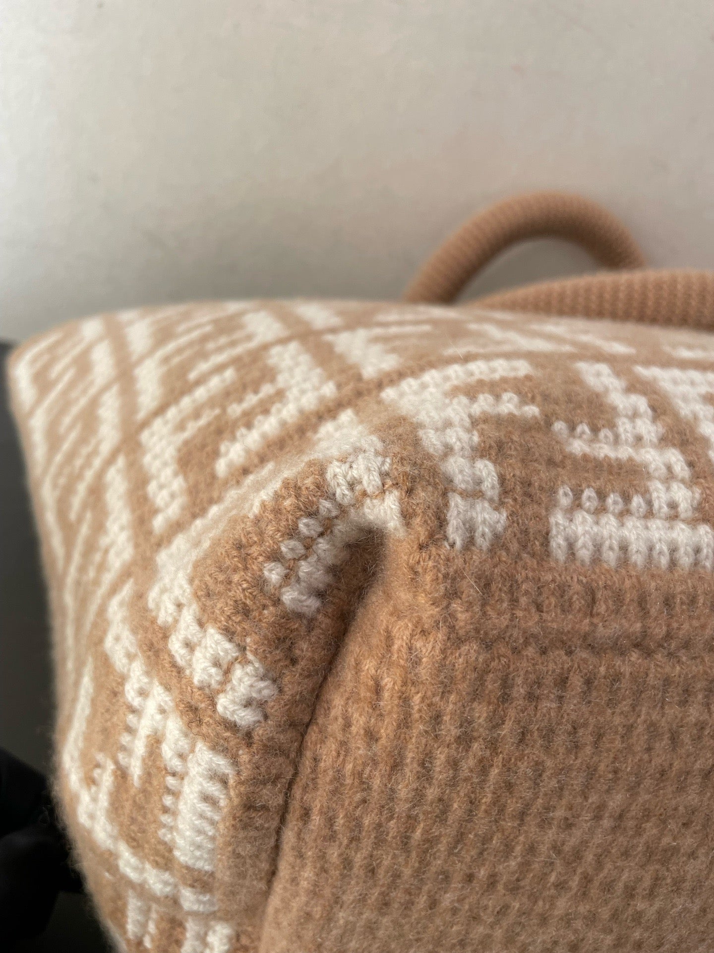Fendi - FF Monogram Shopping Tote - Cashmere - Beige - (Large)