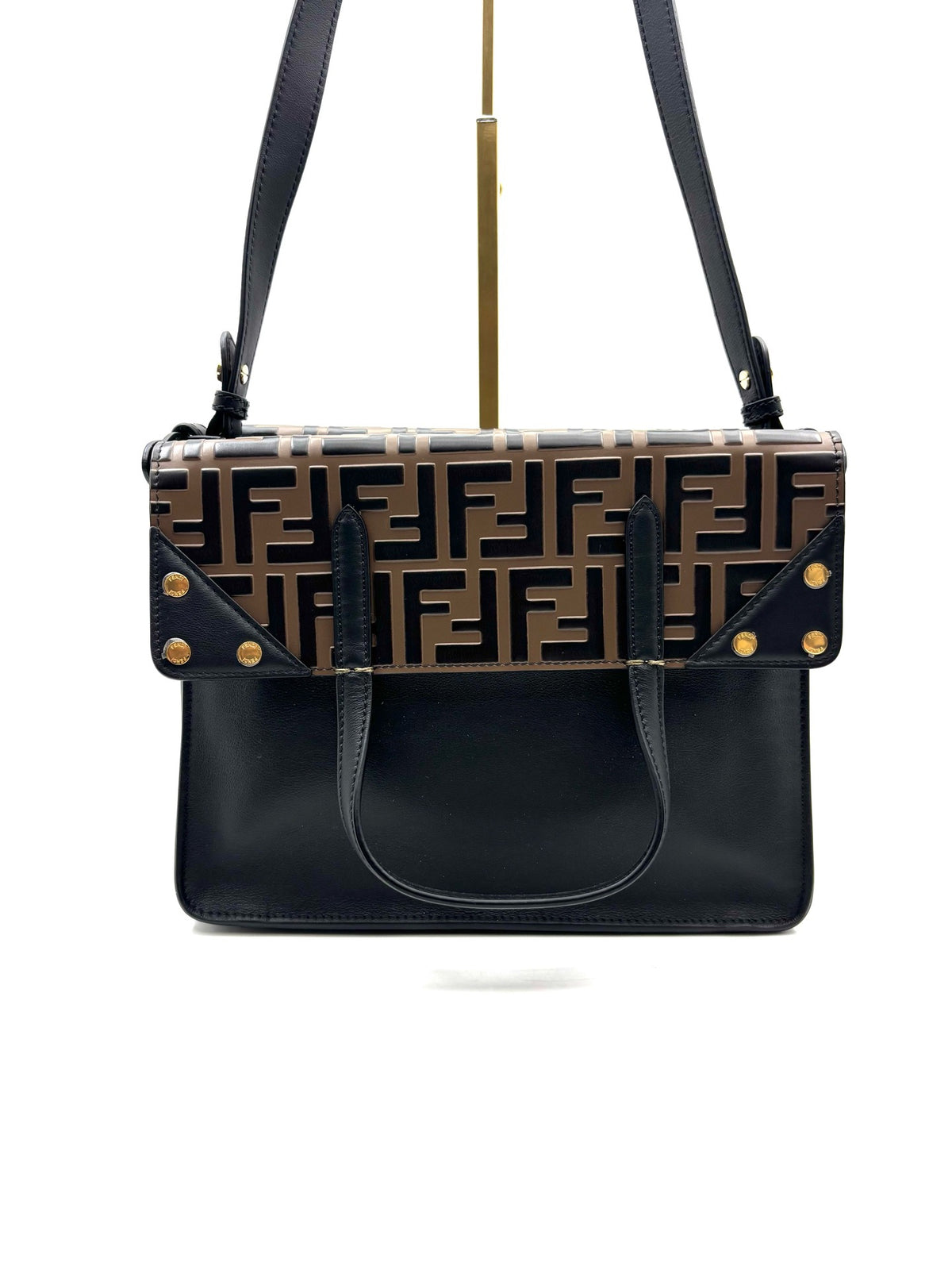Fendi - Flip - Leather - Black