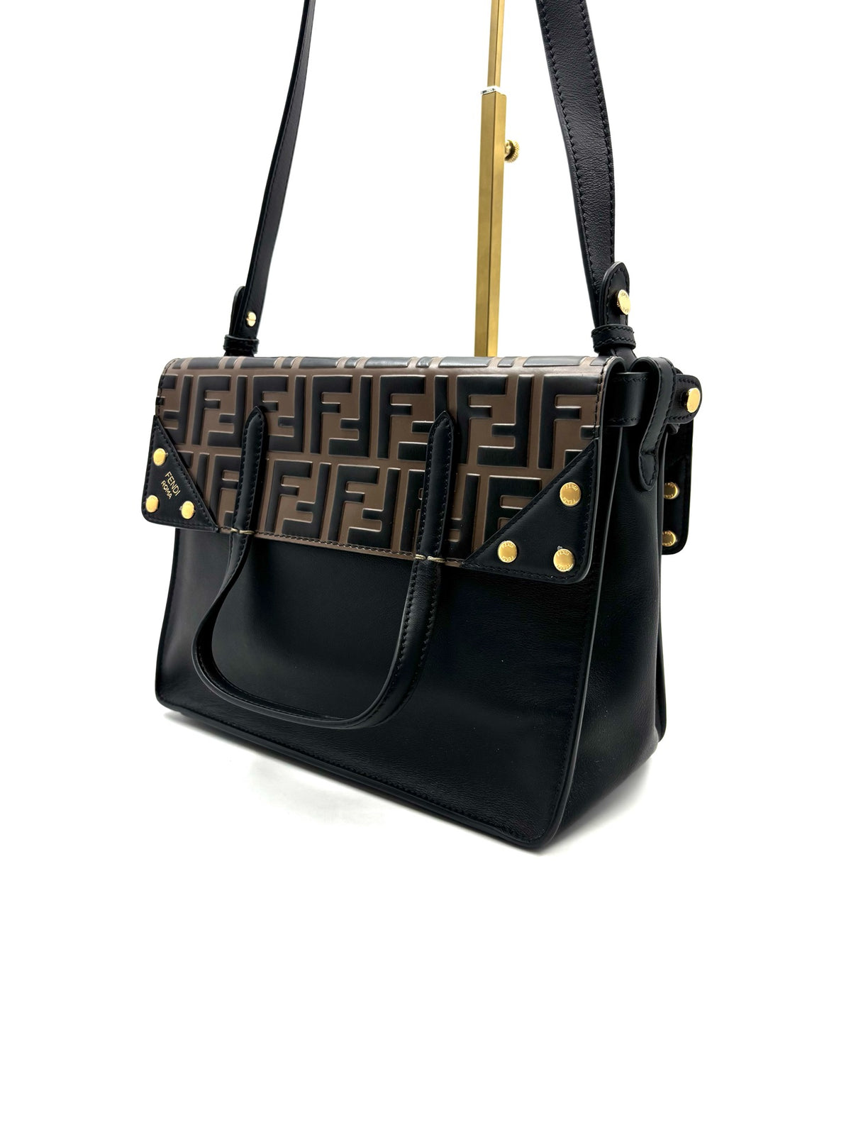 Fendi - Flip - Leather - Black