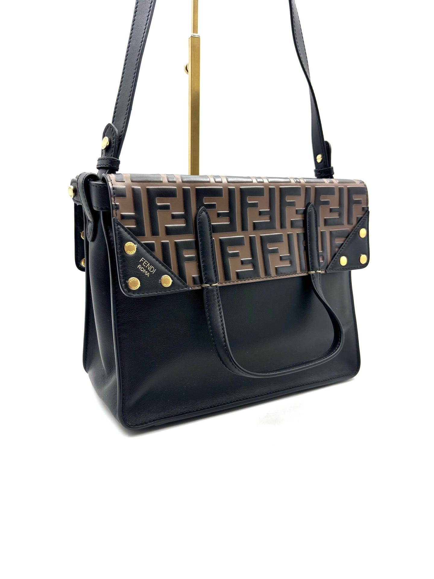 Fendi - Flip - Leather - Black - (medium)