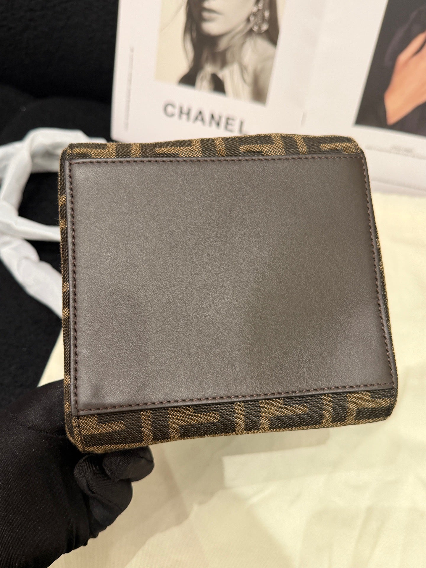 Fendi - Foldable bucket bag - Leather - Brown - (mini)