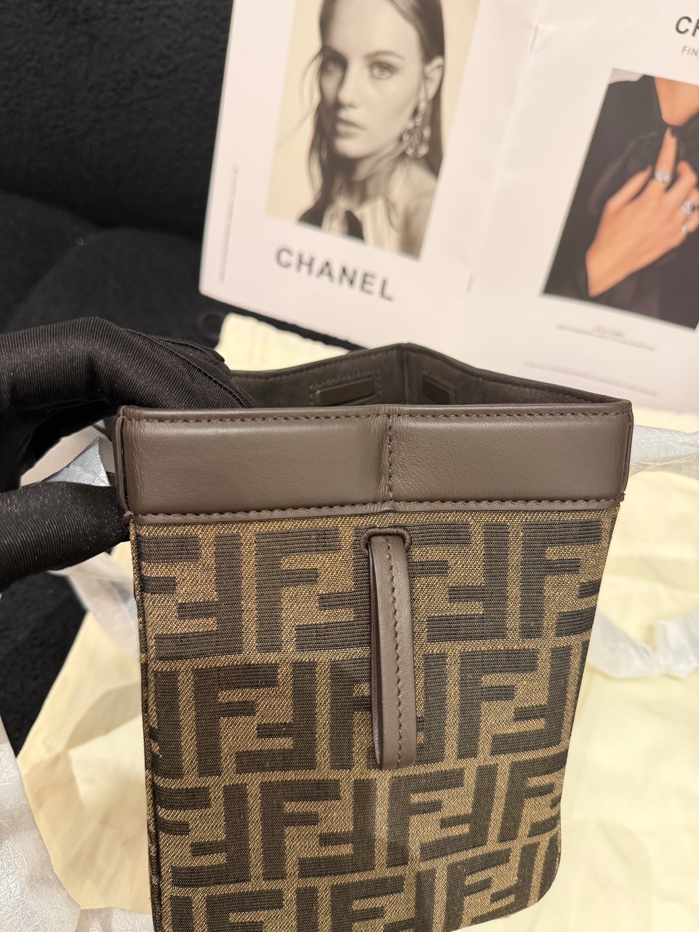 Fendi - Foldable bucket bag - Leather - Brown - (mini)
