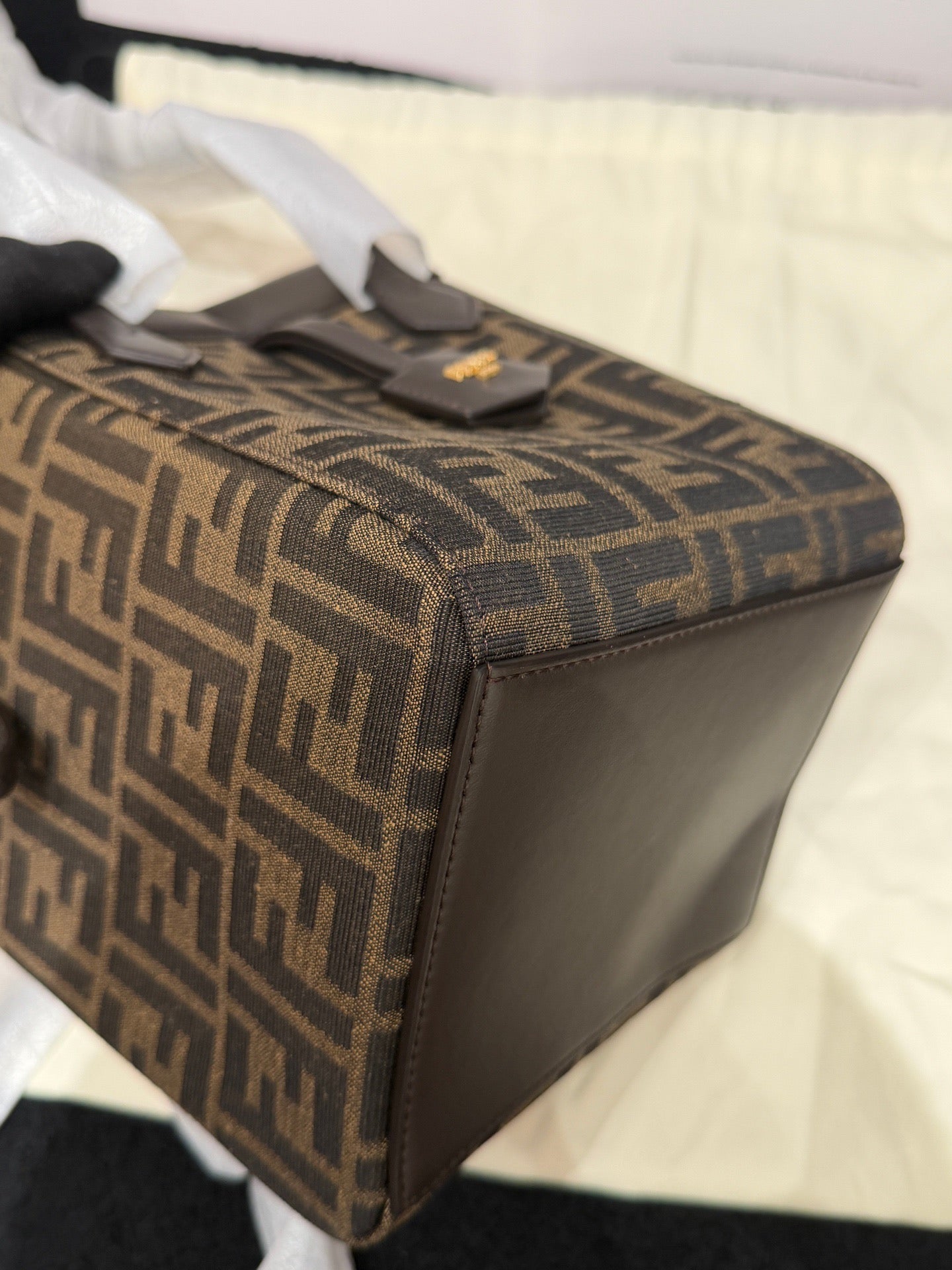 Fendi - Foldable bucket bag - Leather - Brown - (mini)