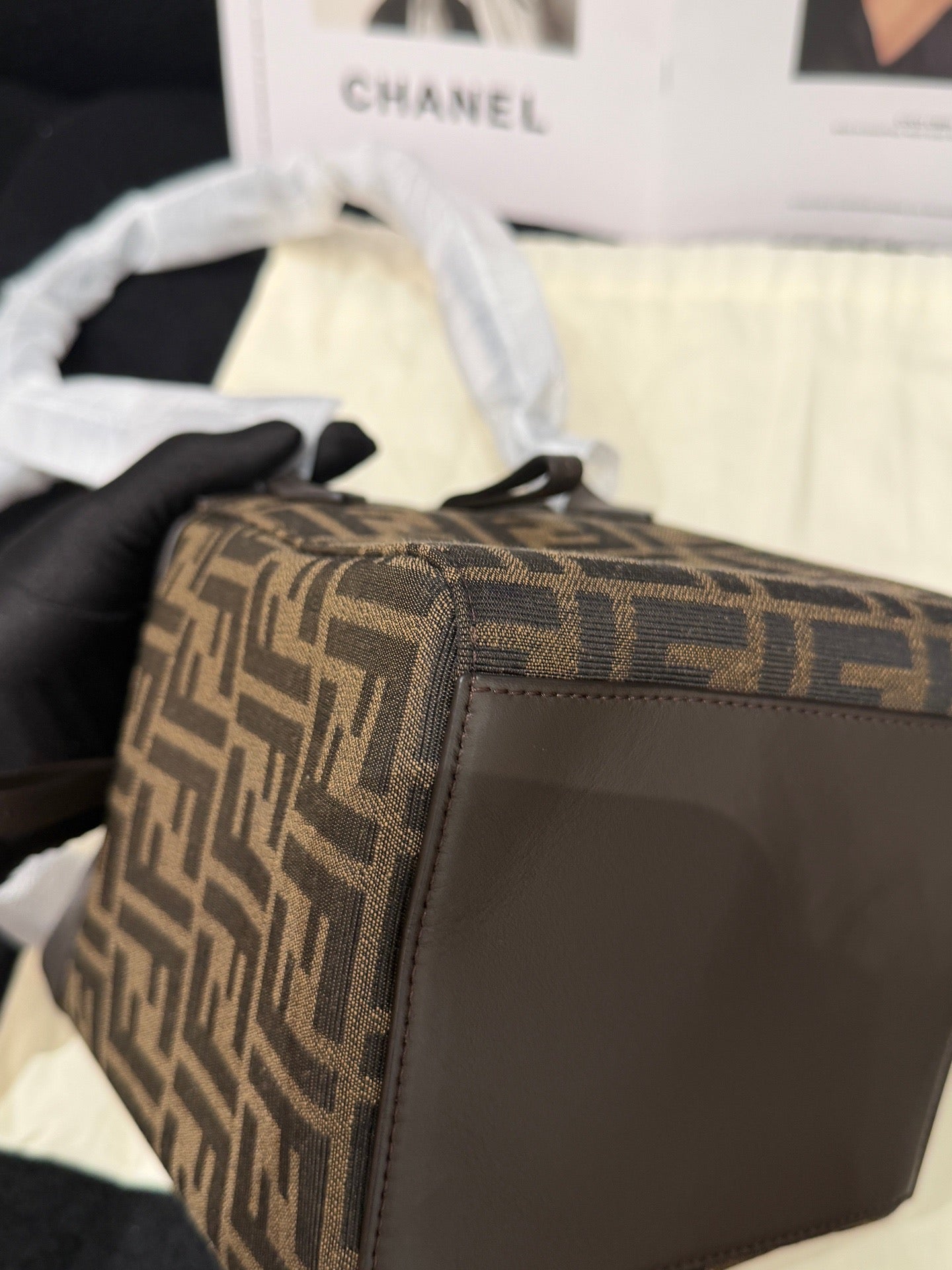 Fendi - Foldable bucket bag - Leather - Brown - (mini)