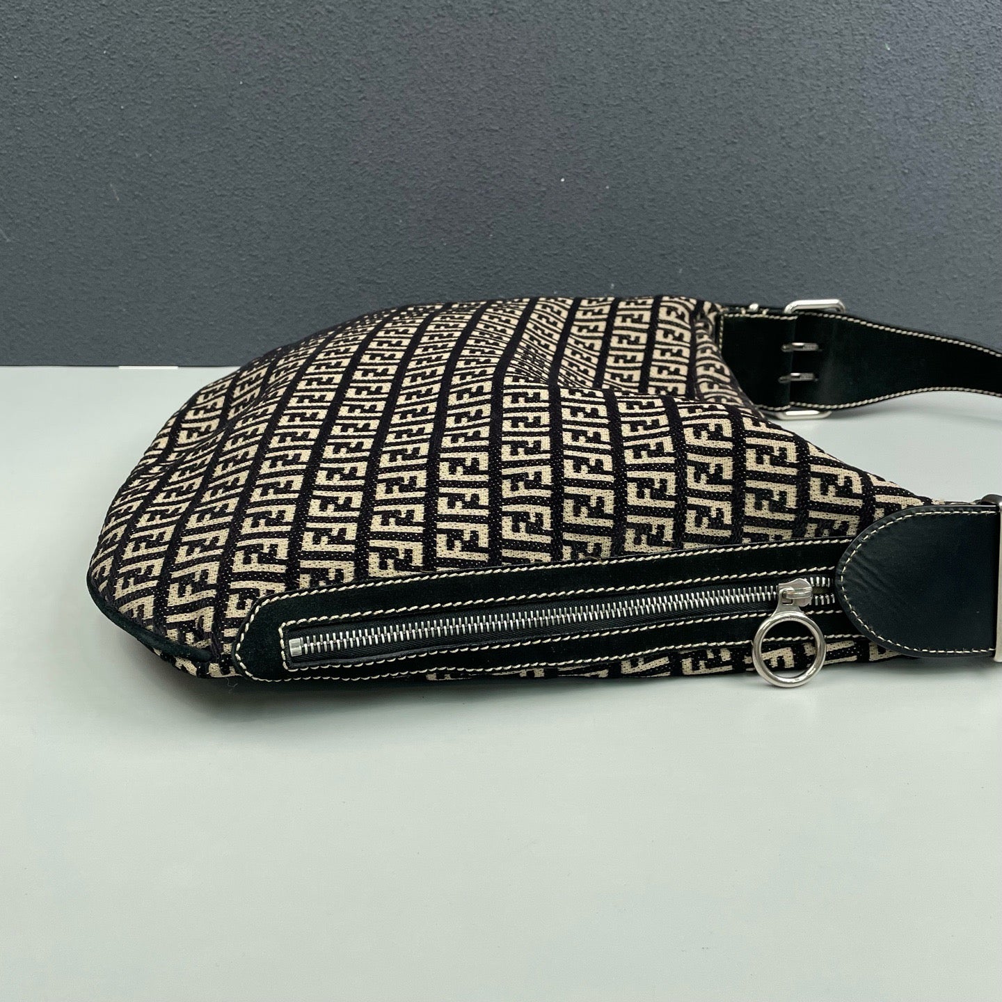 Fendi - Hobo Bag - Jacquard fabric with leather trim - Black and Beige with Silver-tone Hardware - (medium)