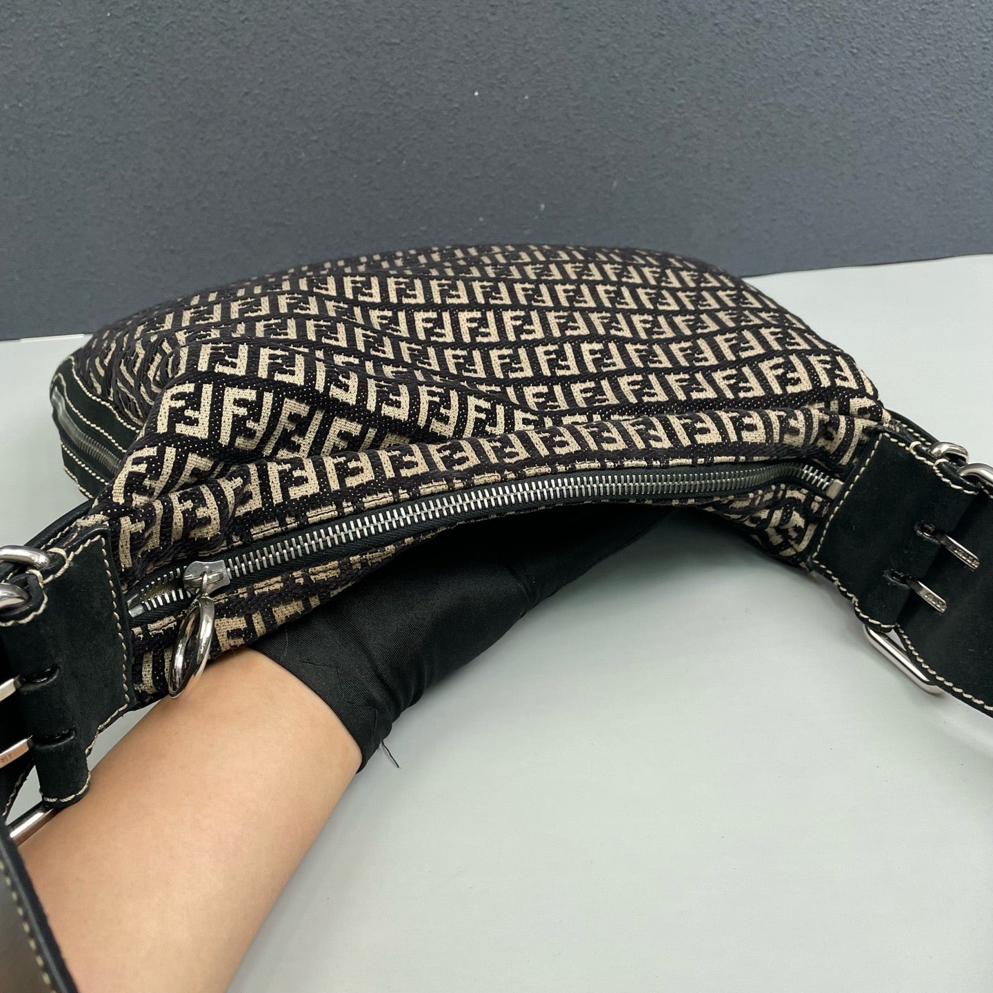 Fendi - Hobo Bag - Jacquard fabric with leather trim - Black and Beige with Silver-tone Hardware - (medium)