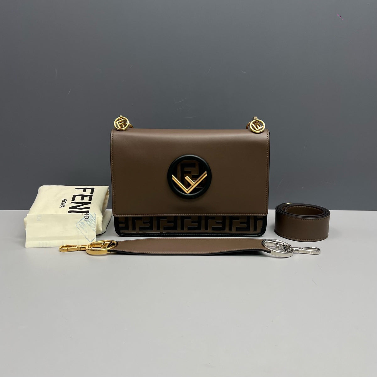 Fendi - Kan I - Leather - Brown - (Small)