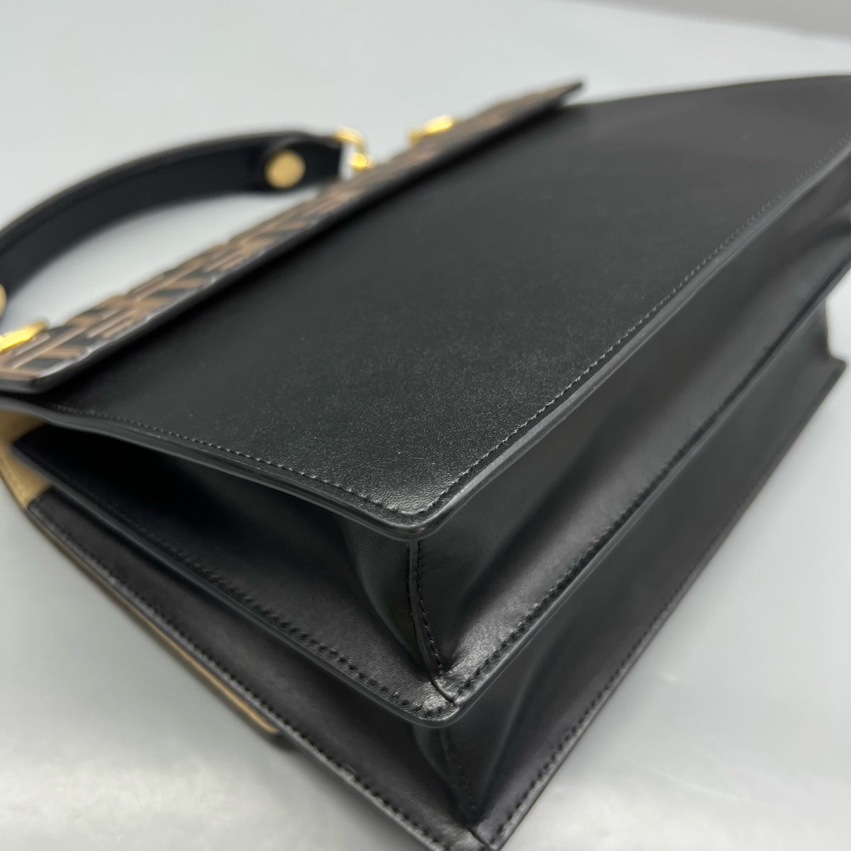Fendi - Kan I - Leather - Multicolour - (Small)
