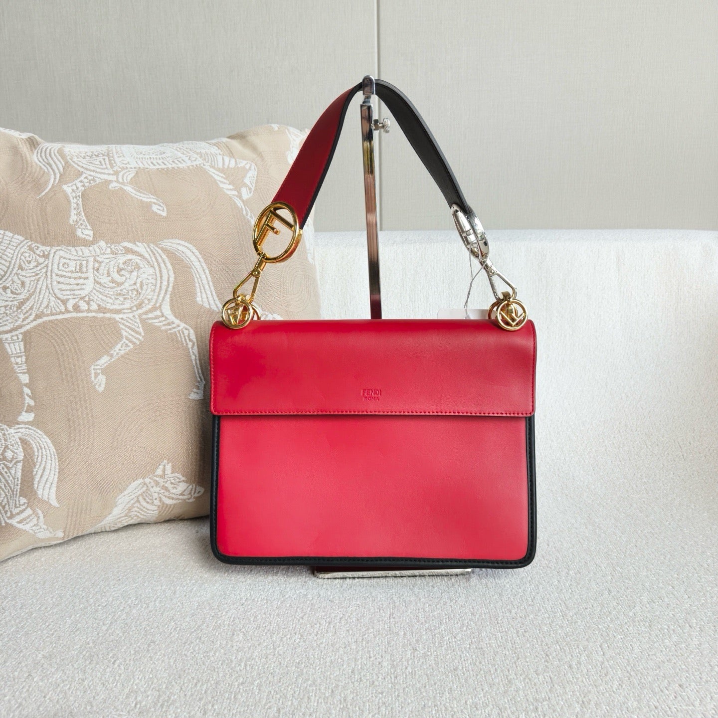 Fendi - Kan I - Leather - Red - (medium)