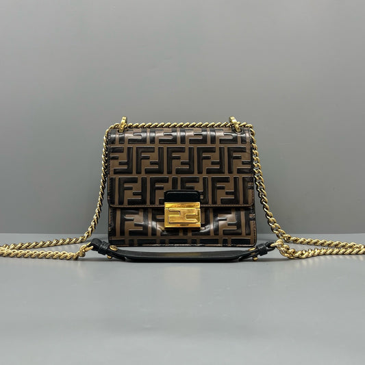 Fendi - Kan U - Leather - Brown - (Small)
