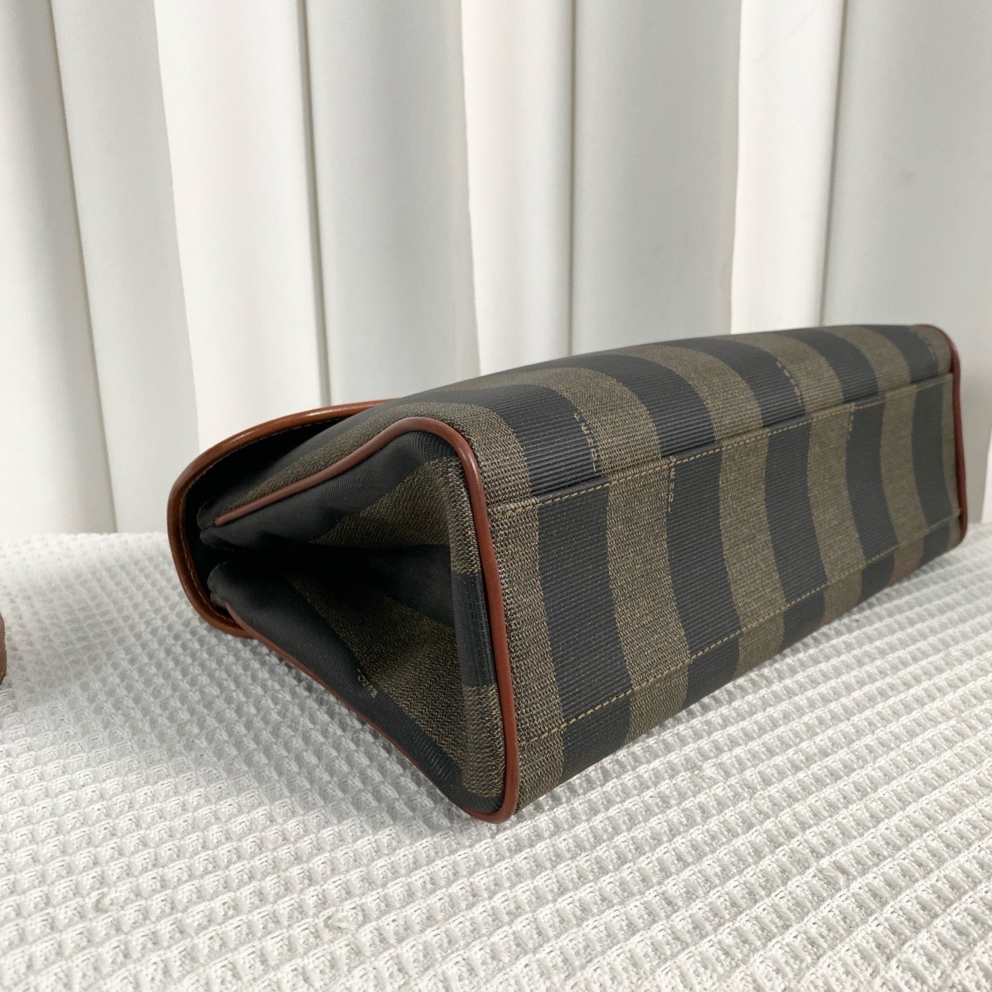 Fendi - Kelly - Leather - Brown - (medium)
