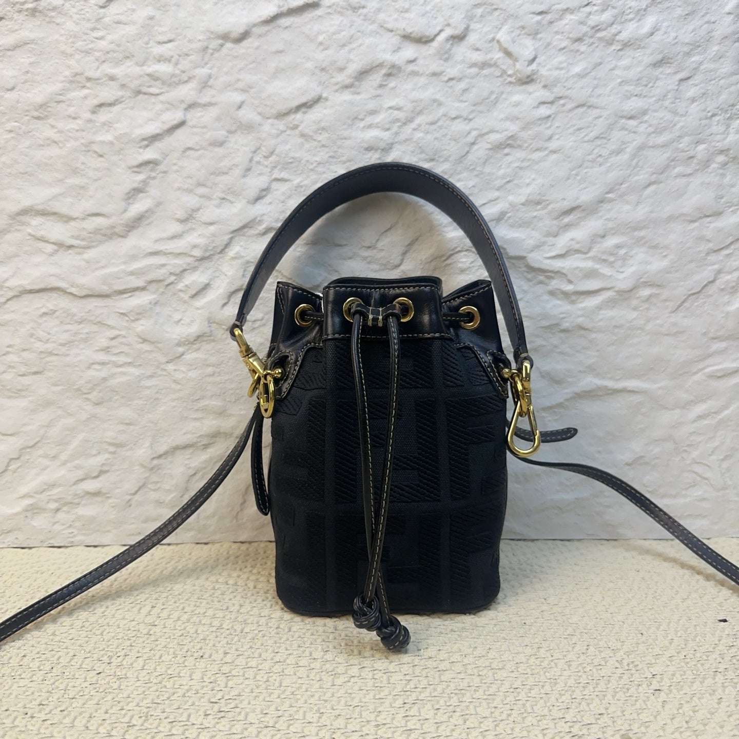 Fendi - Mon Tresor - Cloth - Black - (mini)