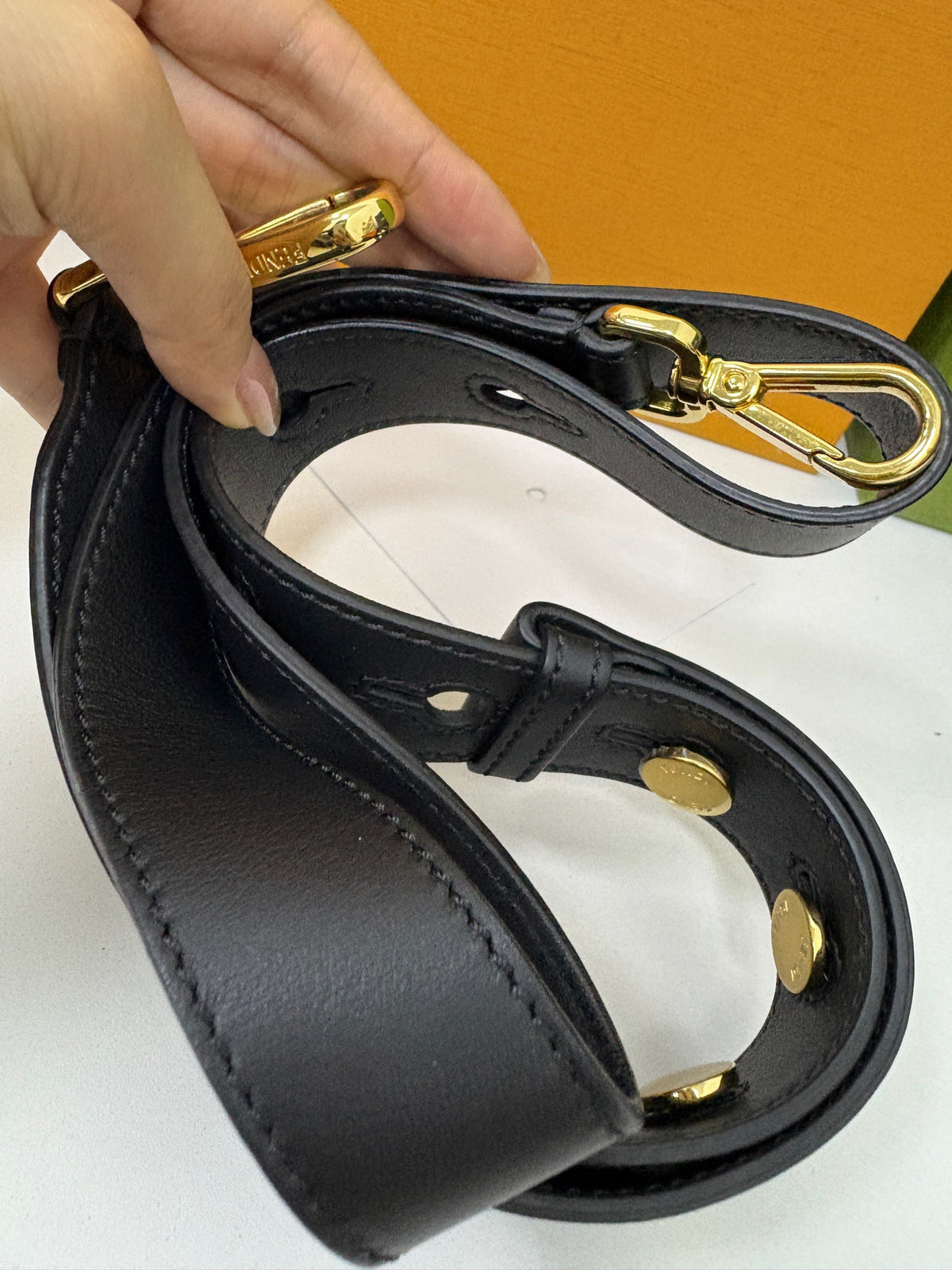 Fendi - Mon Tresor - Cloth - Brown - (small)