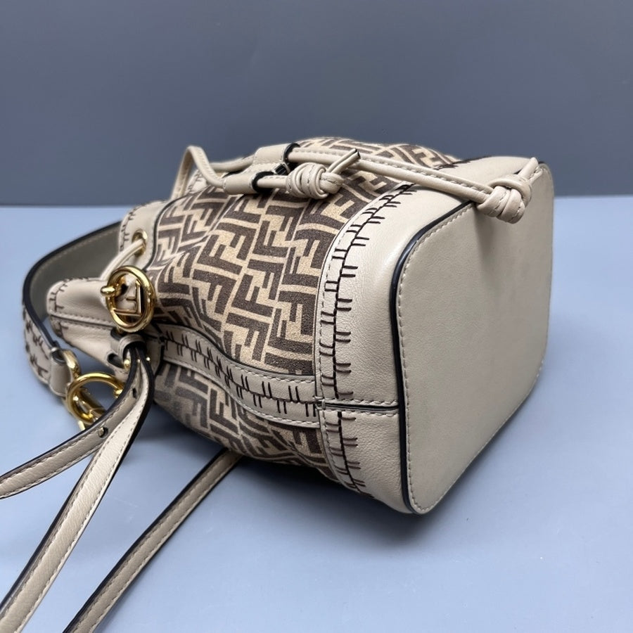 Fendi - Mon Tresor - Leather - Beige - (mini)