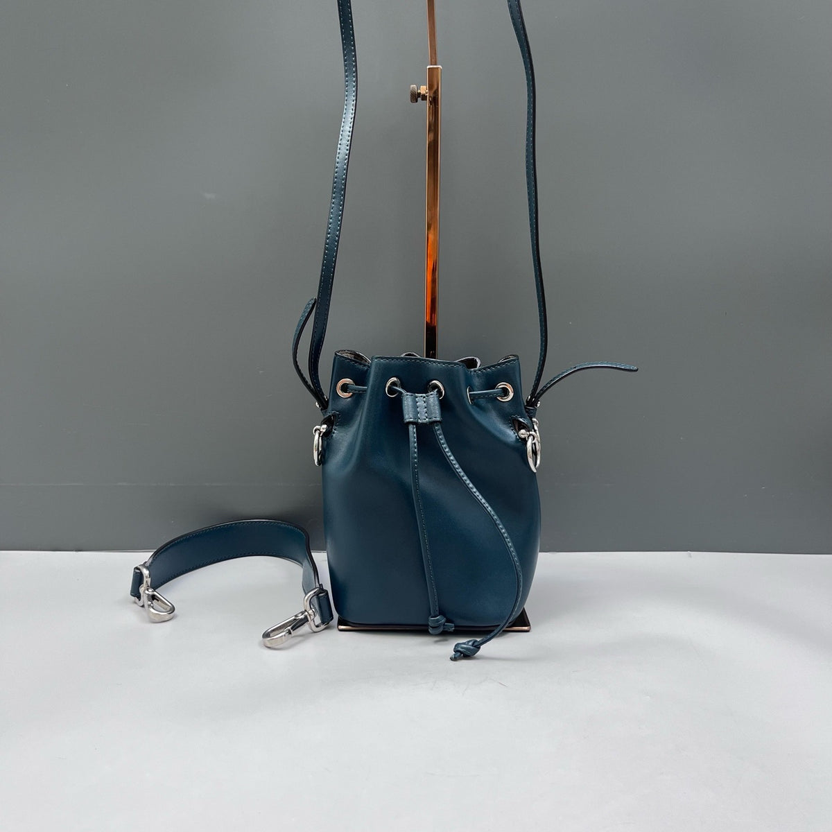Fendi - Mon Tresor Mini - Leather - Blue - (mini)