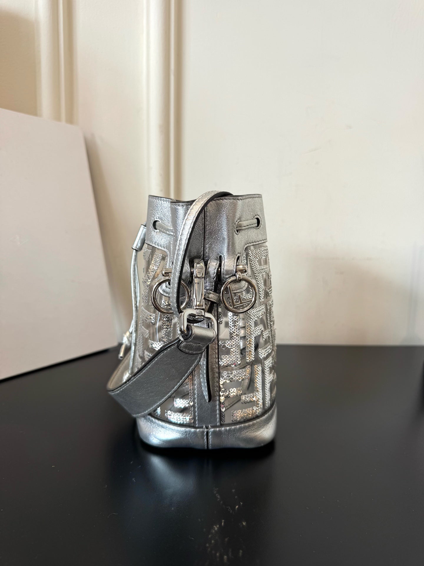 Fendi - Mon Tresor - Plastic - Silver - (mini)