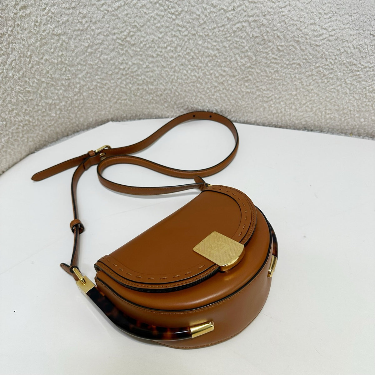 Fendi - Moonlight Small - Leather - Camel - (Small)