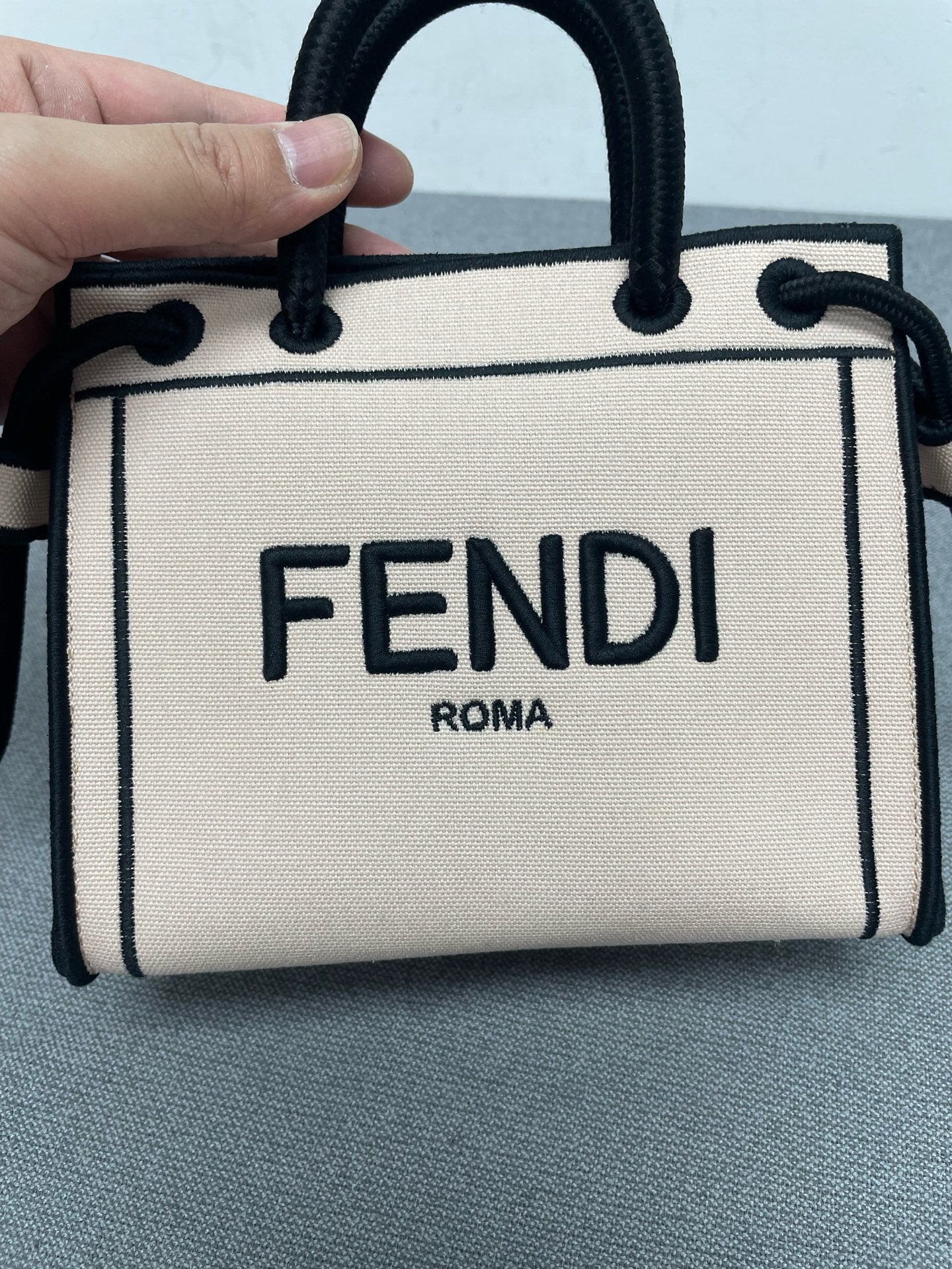 Fendi - Other - Cloth - Beige - (mini)