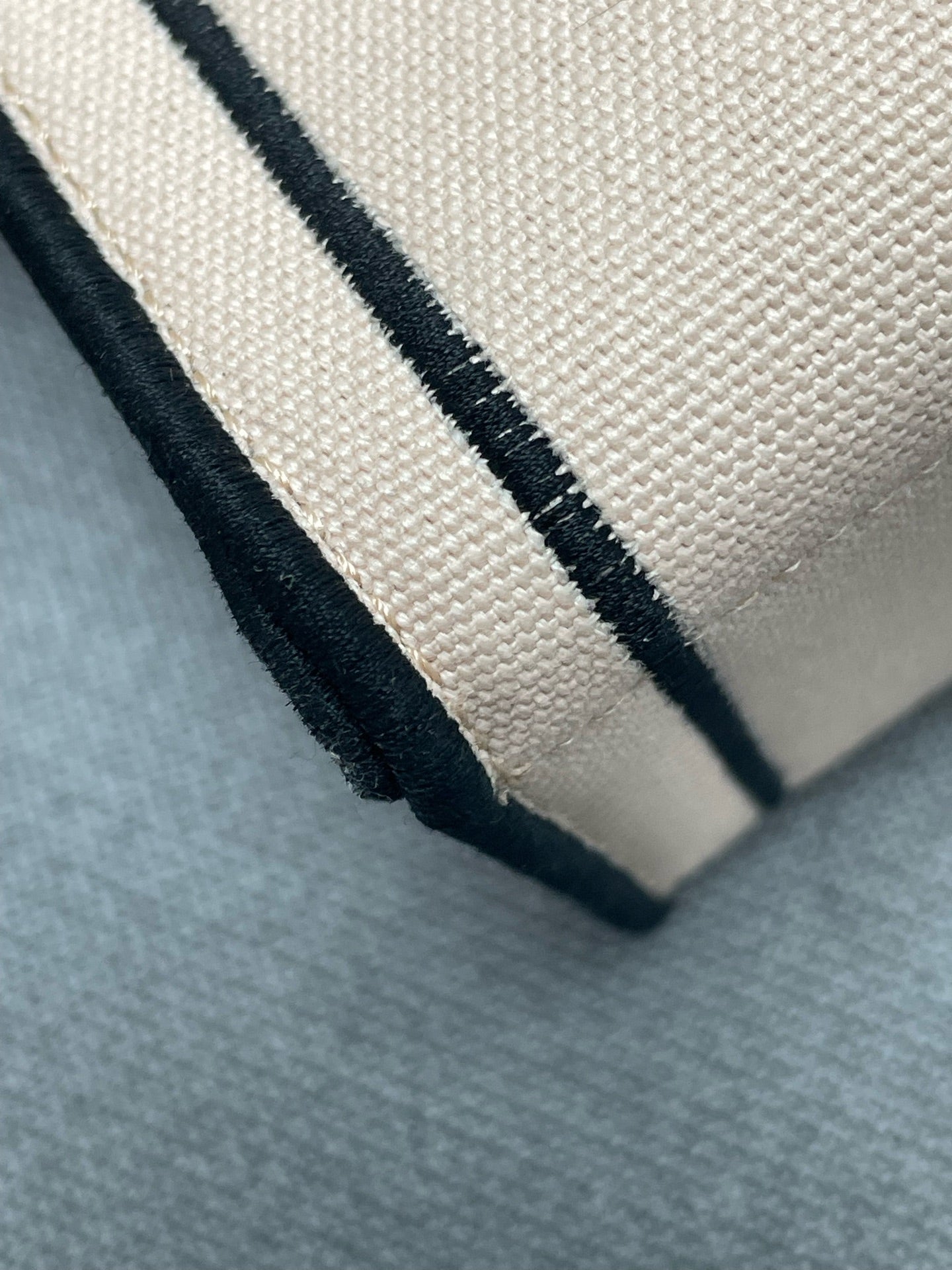 Fendi - Other - Cloth - Beige - (mini)