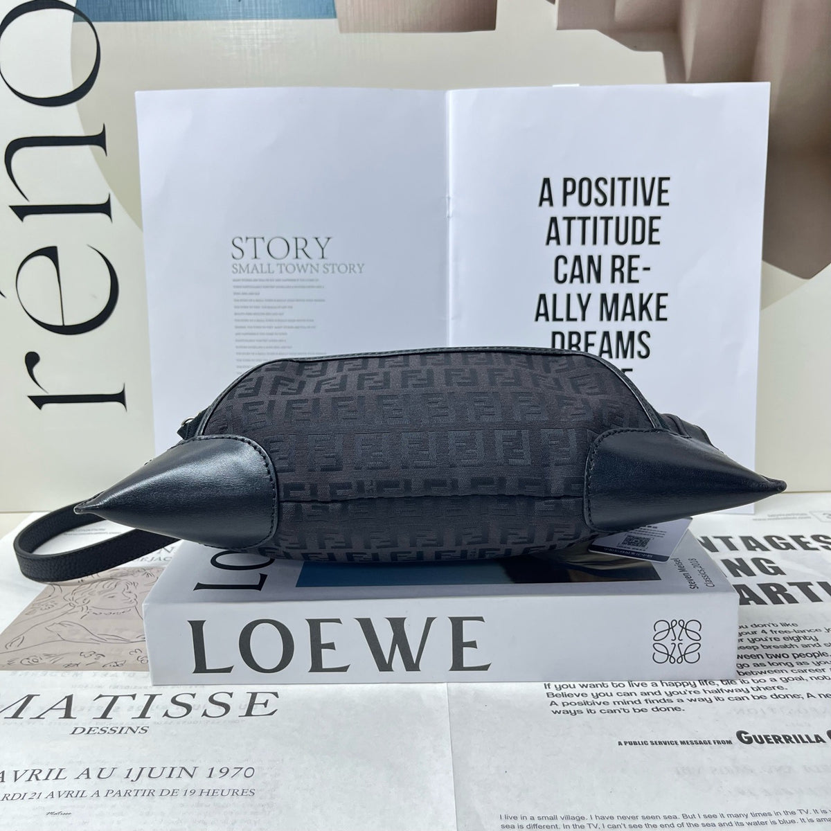 Fendi - Other - Cloth - Black - (small)