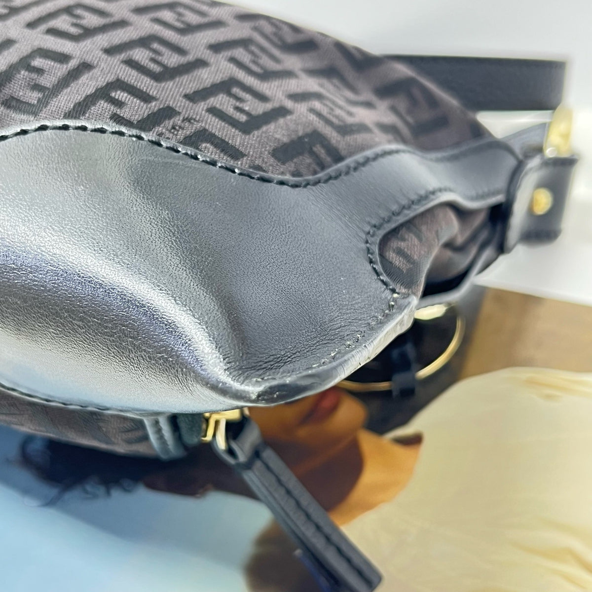Fendi - Other - Cloth - Black - (small)