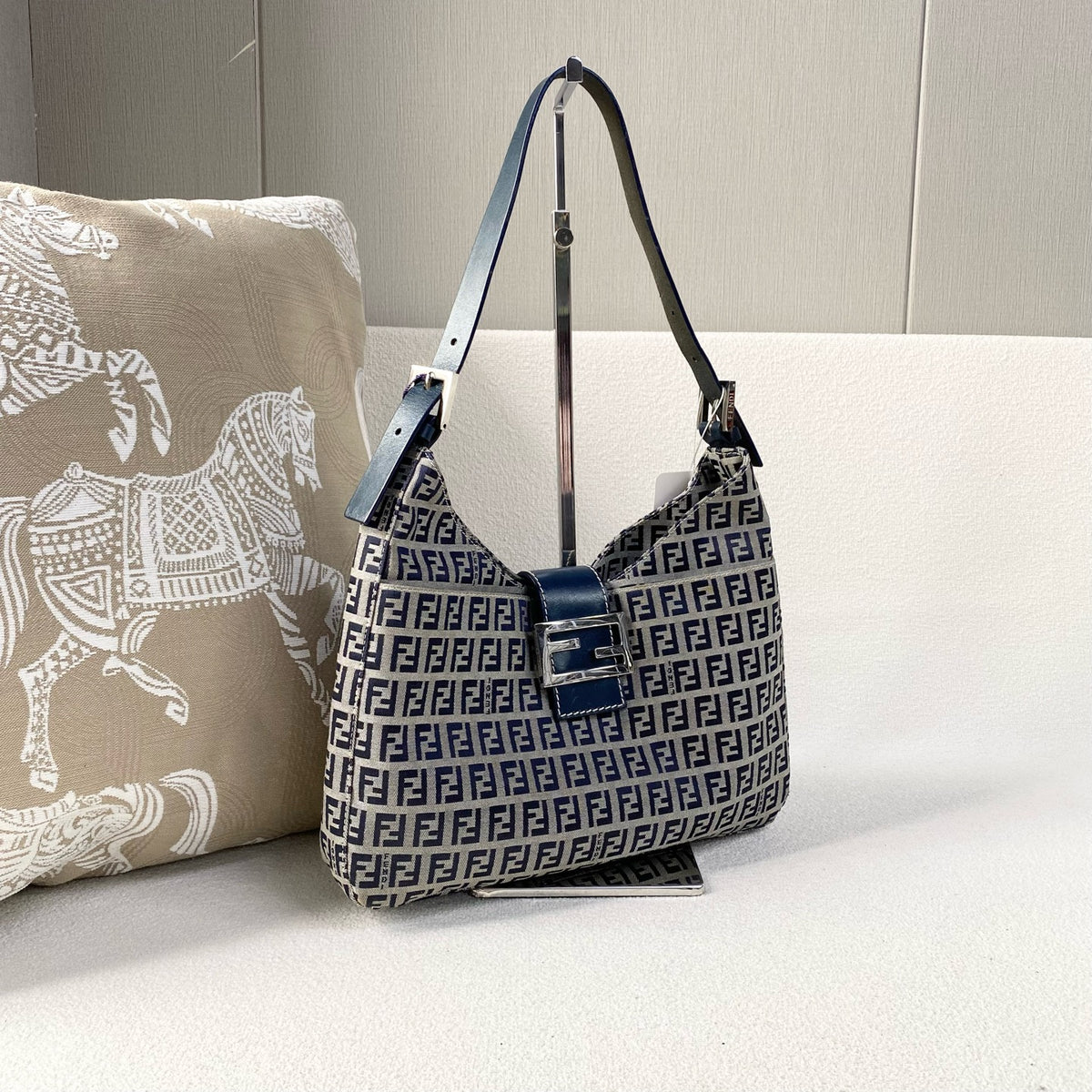 Fendi - Other - Cloth - Blue - (Medium)