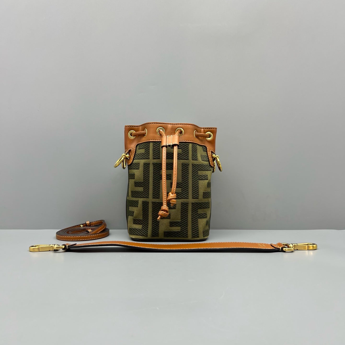 Fendi - Other - Cloth - Green - (mini)