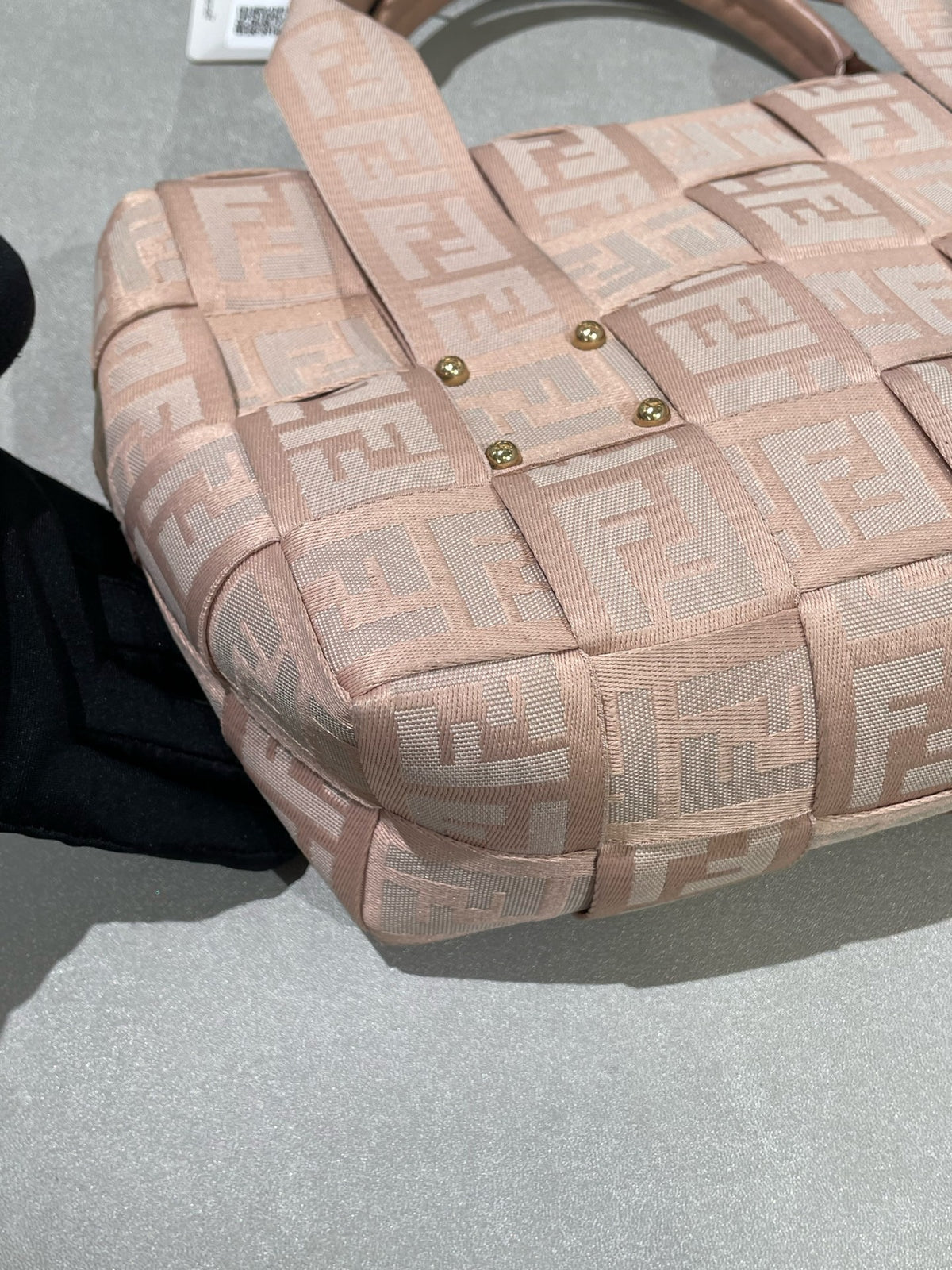 Fendi - Other - Cloth - Pink