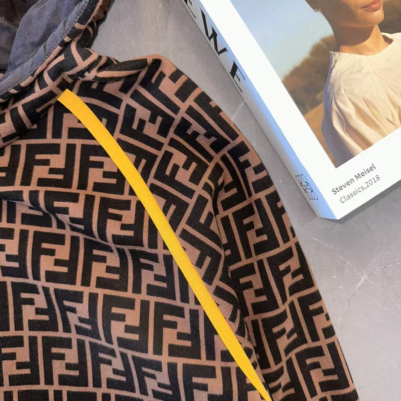 Fendi - Other - Cotton - Brown - (M)