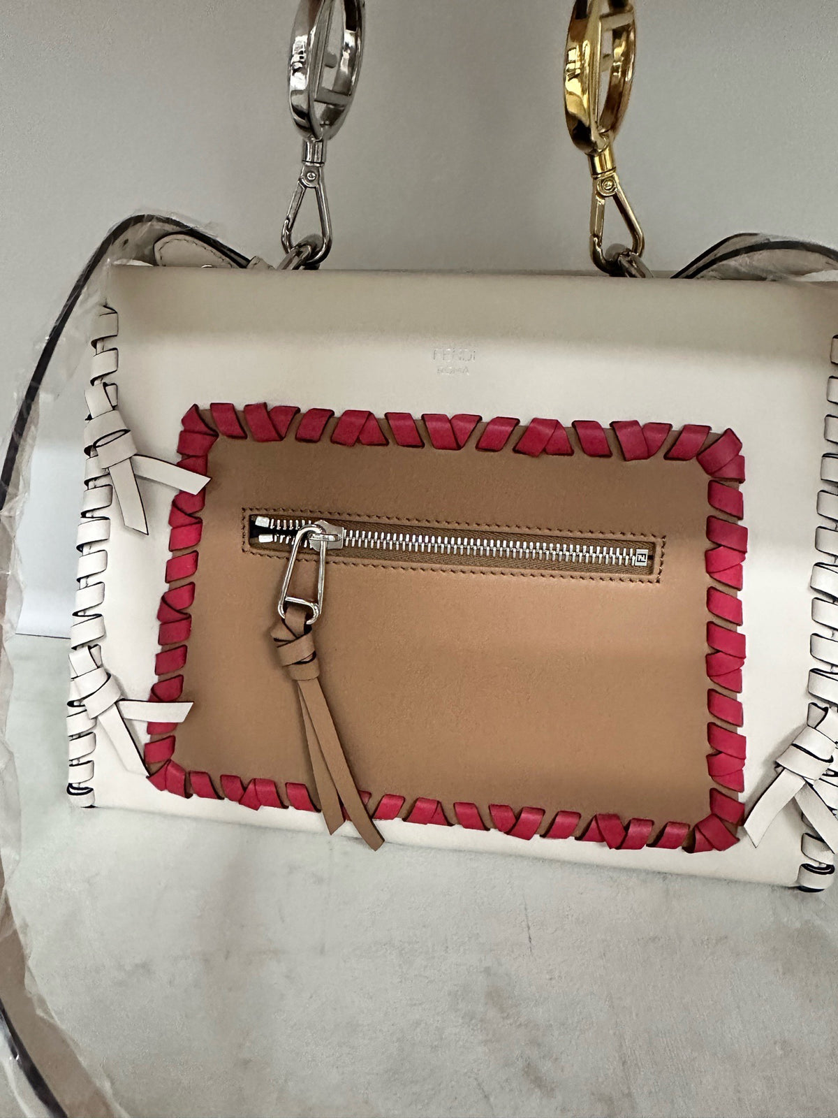 Fendi - Other - Leather - Beige - (medium)